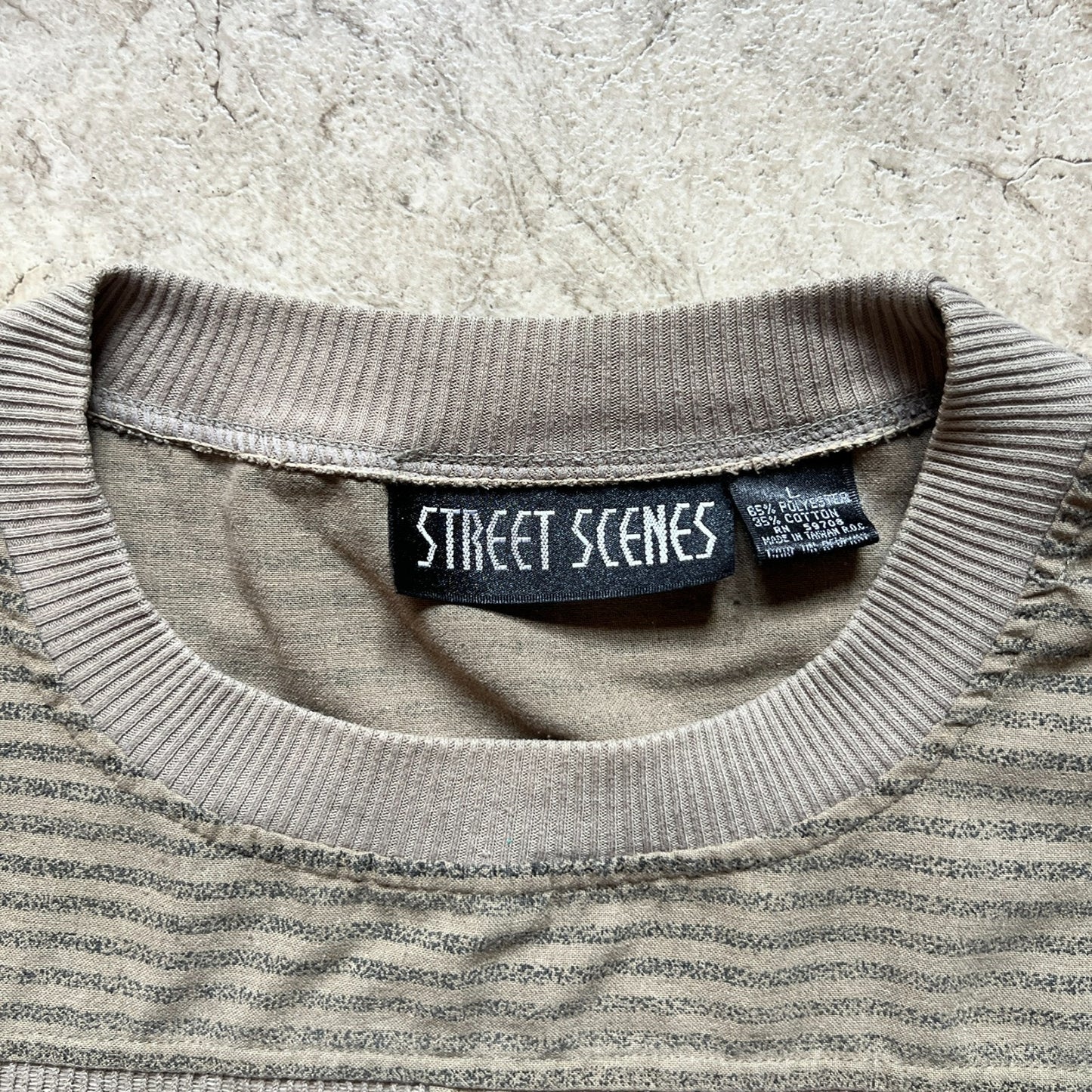 Vintage 90s Street Scenes Mens Long Sleeve Top Size L Tan Striped Slouchy Light-weight Grunge Skater