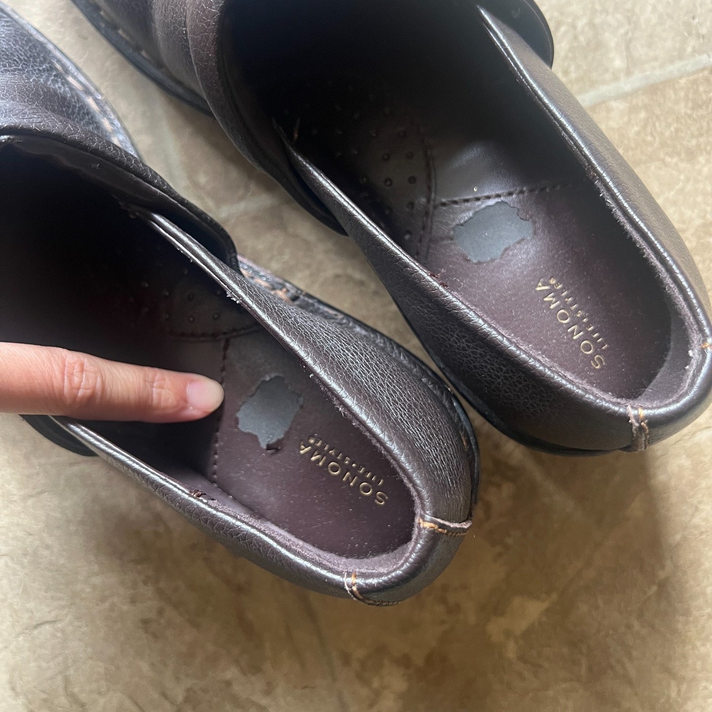 Sonoma Womens Leather Clogs Size 9.5 Dark Brown