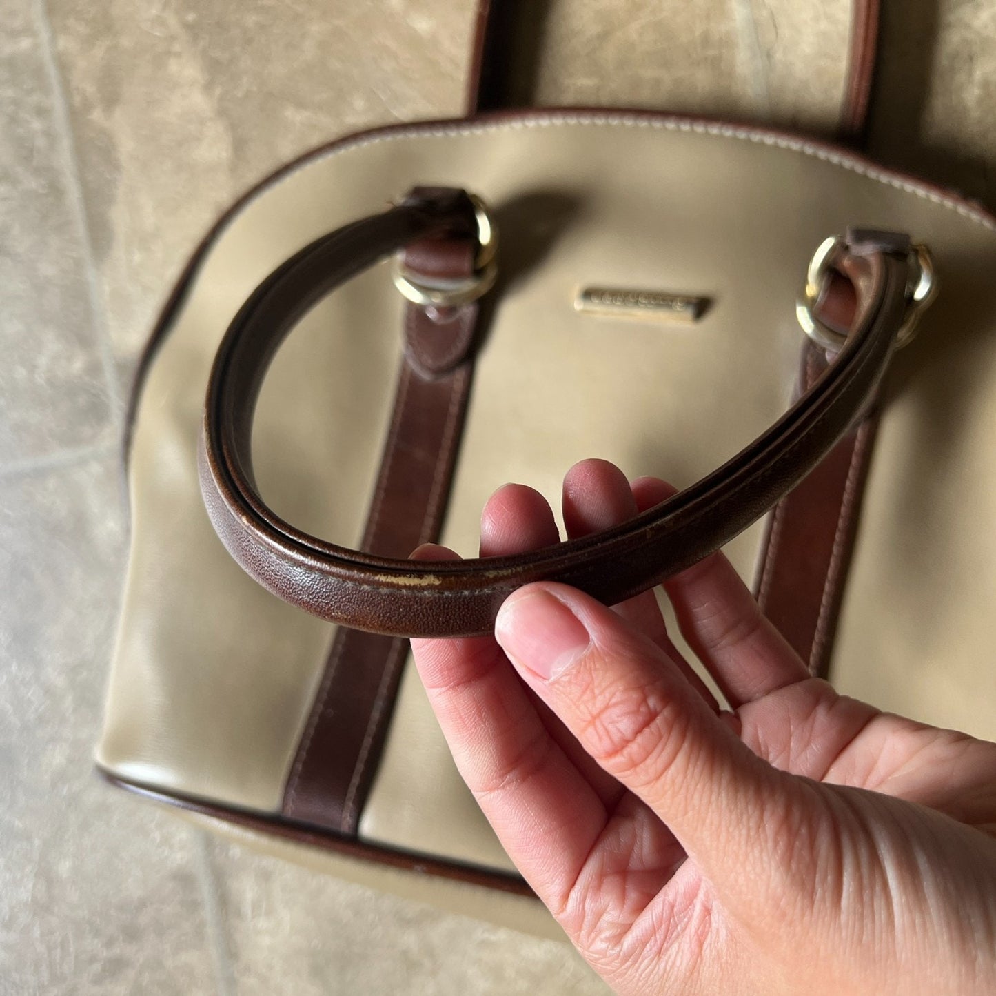 Vintage Liz Claiborne Womens Leather Handbag Tan Brown Full Zip Classic Timeless