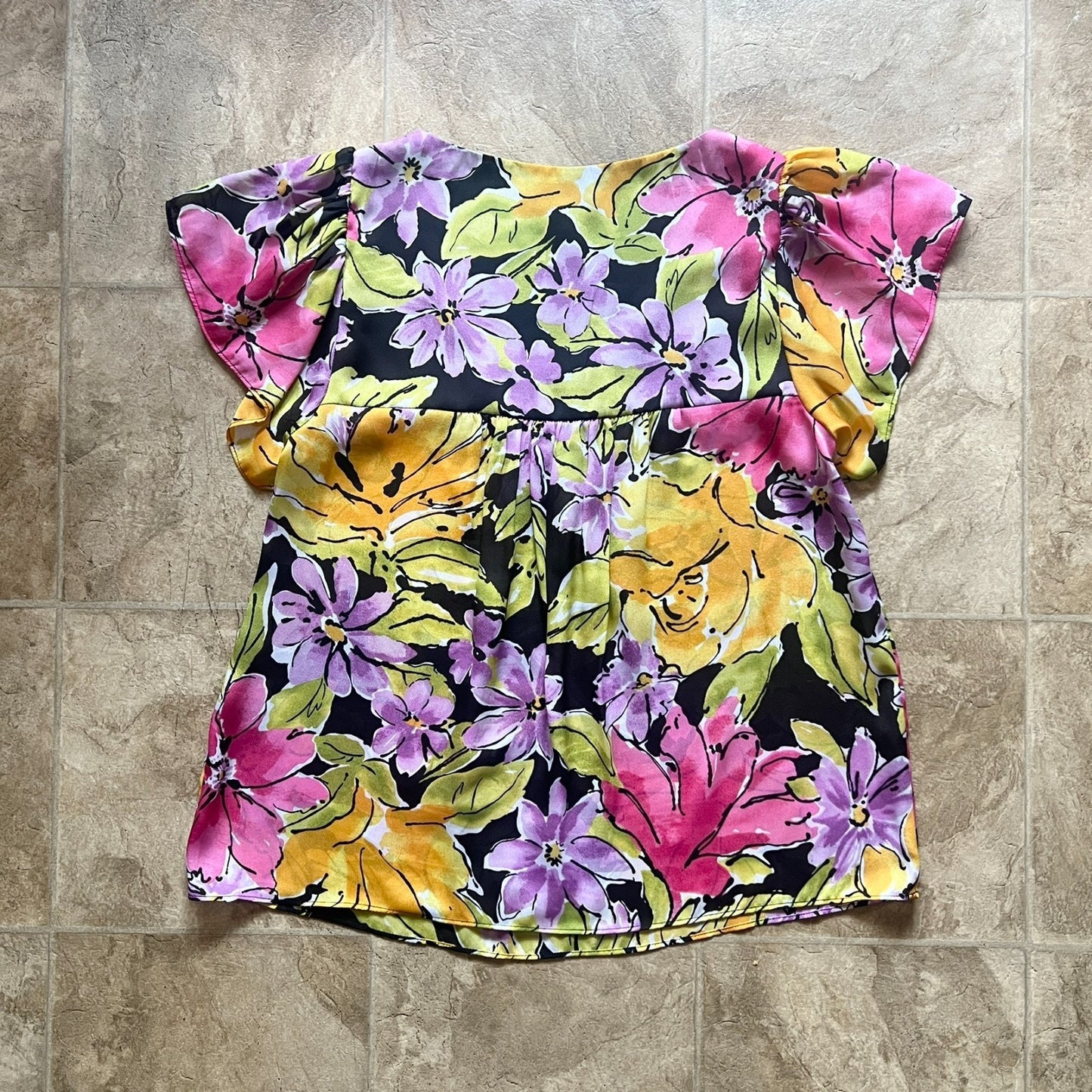 Rafaella Womens Floral Top Multi-color Semi-sheer Flutter Sleeve