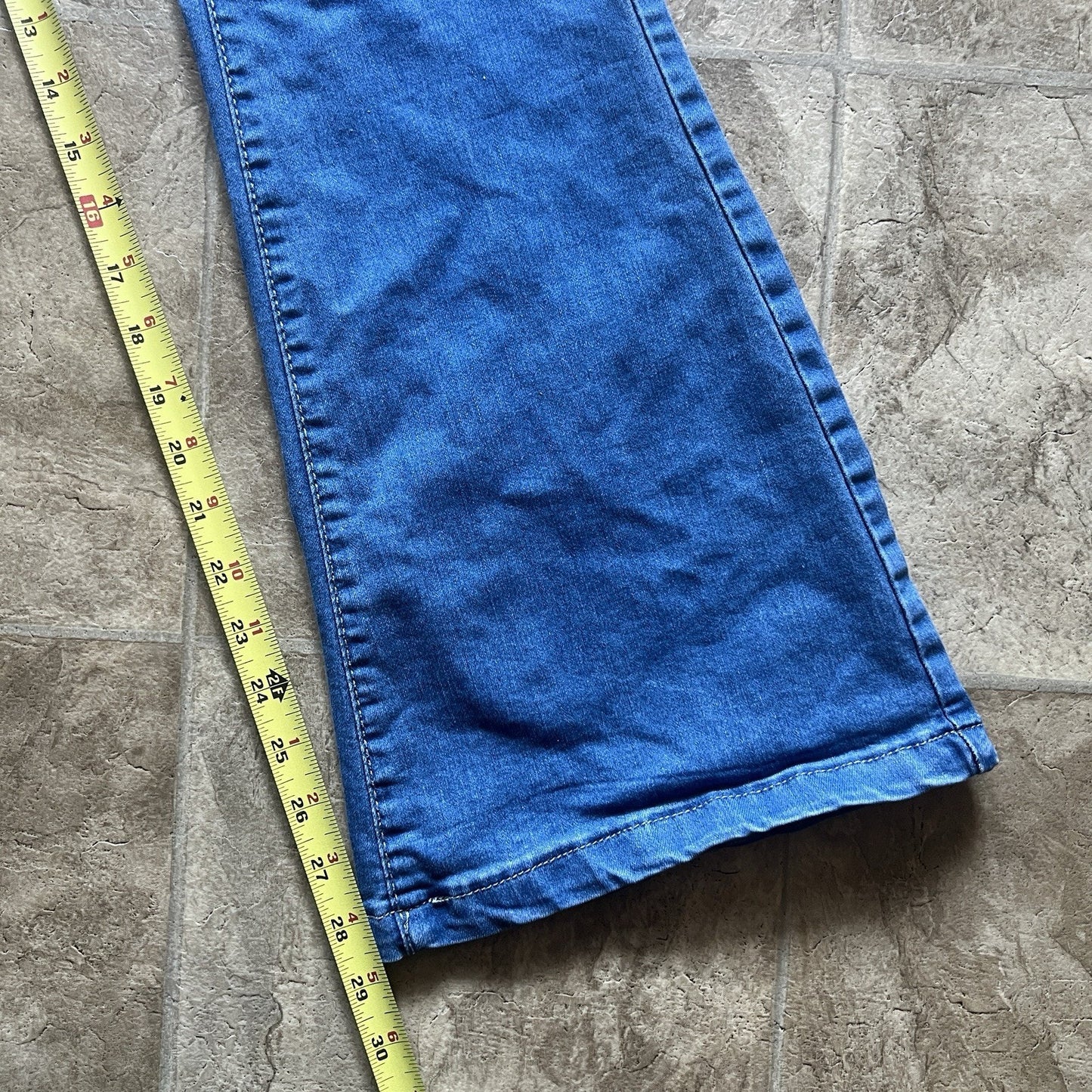 Womens Wide Leg Flare Jeans High Waisted Light Wash Stretchy 70s Inspired