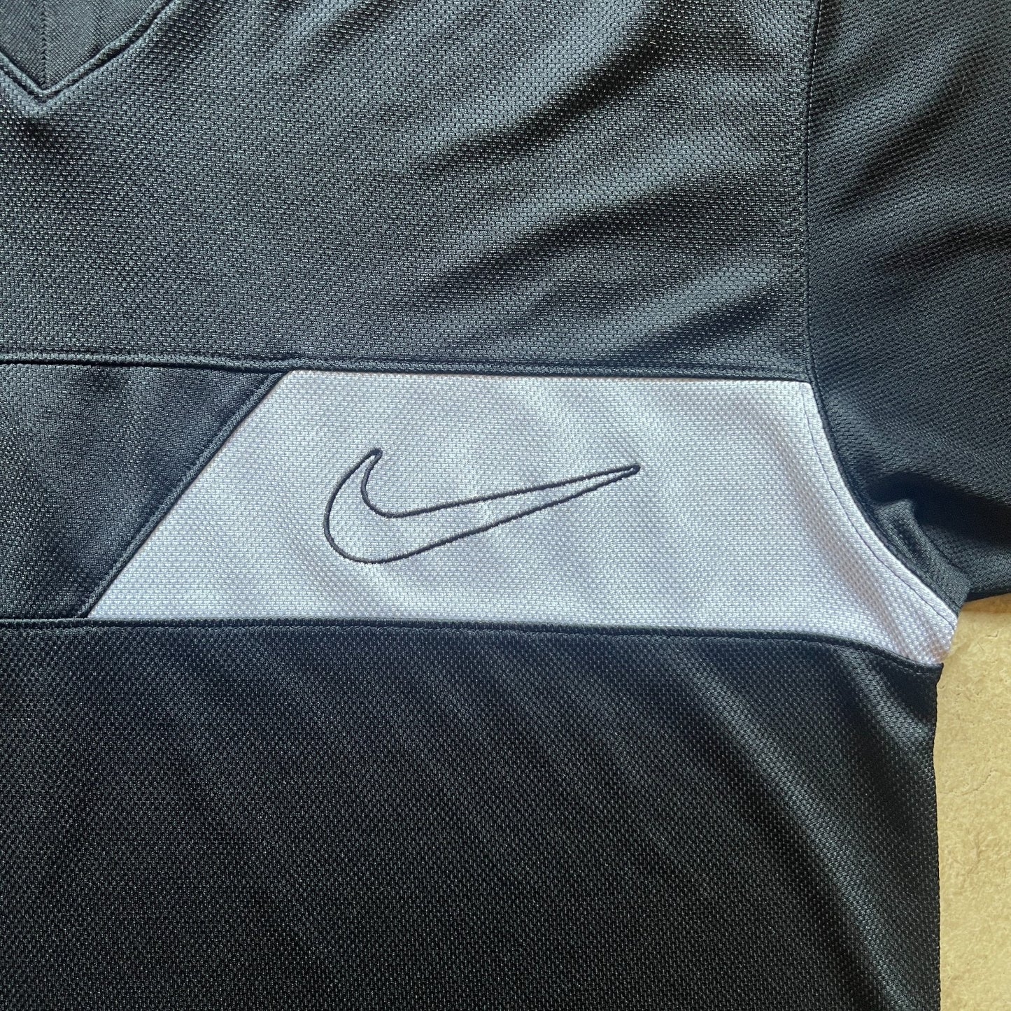 Vintage 90s Nike Mens Jersey Shirt Size L Black White Swoosh Logo