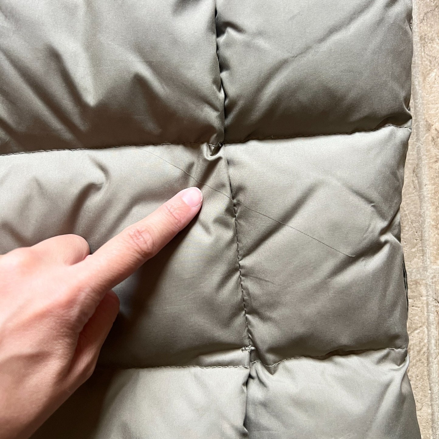 Vintage Y2K Gap Womens Down Filled Puffer Vest Size M Olive Green Thick Light-weight