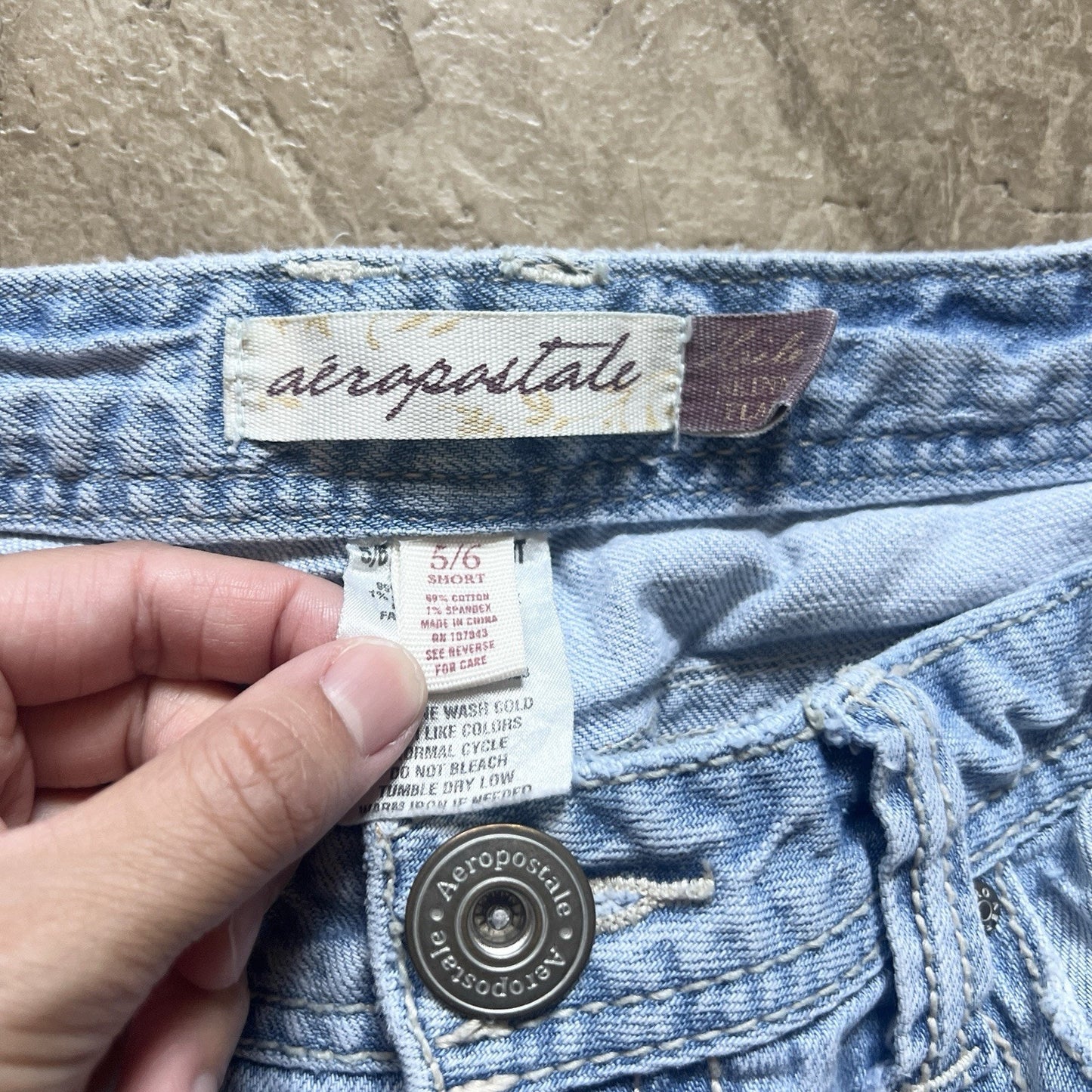 Vintage Y2K Aeropostale Womens Hailey Skinny Flare Size 5/6 Low Rise Light Wash Distressed