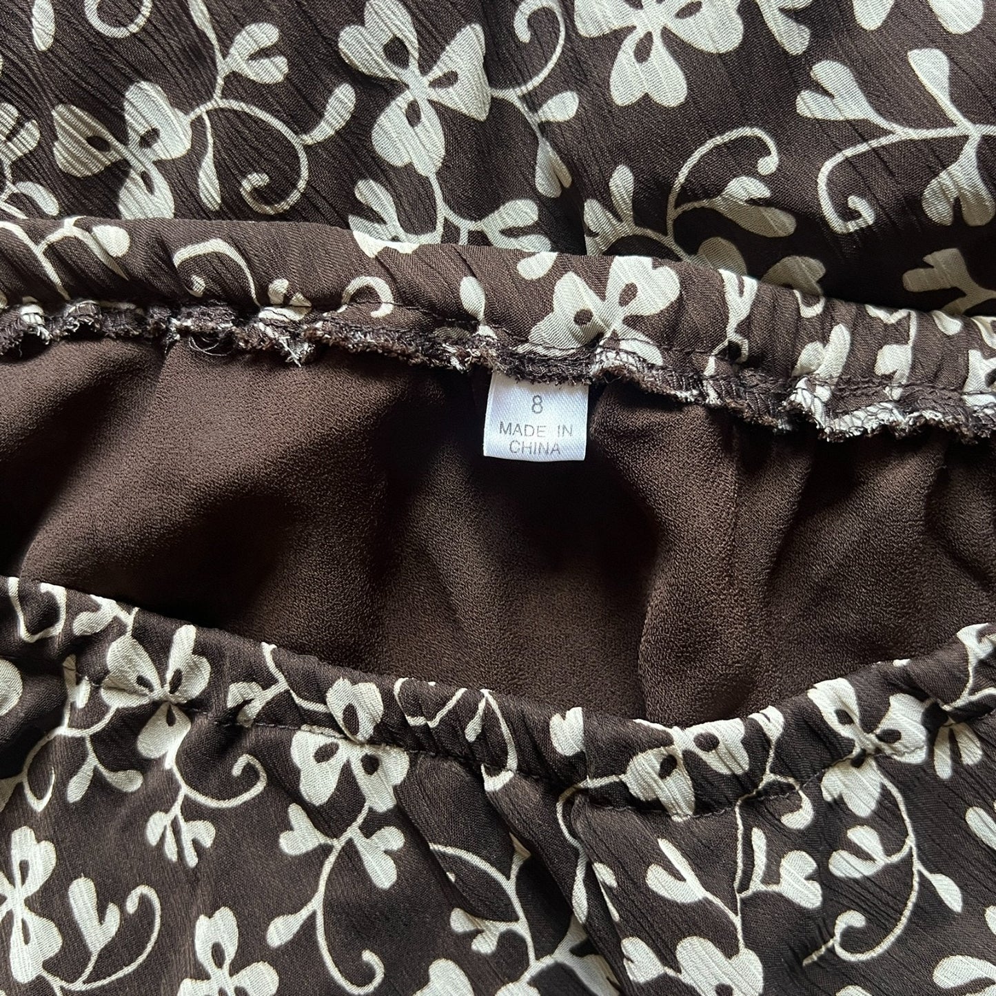 Womens Midi Skirt Size 8 Chocolate Brown Clover Leaf Pattern Flowy