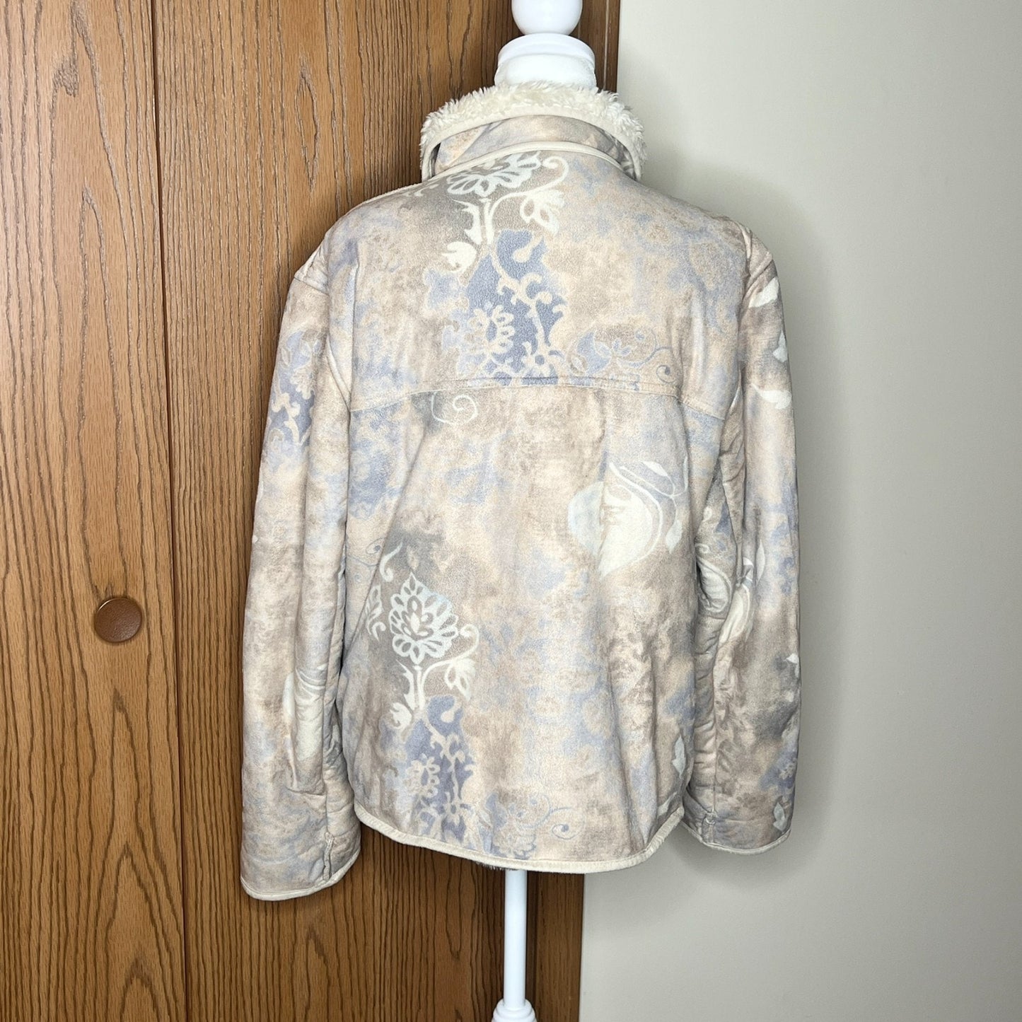 Vintage Y2K Turtle Fur Womens Faux Suede Jacket Size S Cream Sherpa Lined Abstract Artsy Boho Hippie Scandi