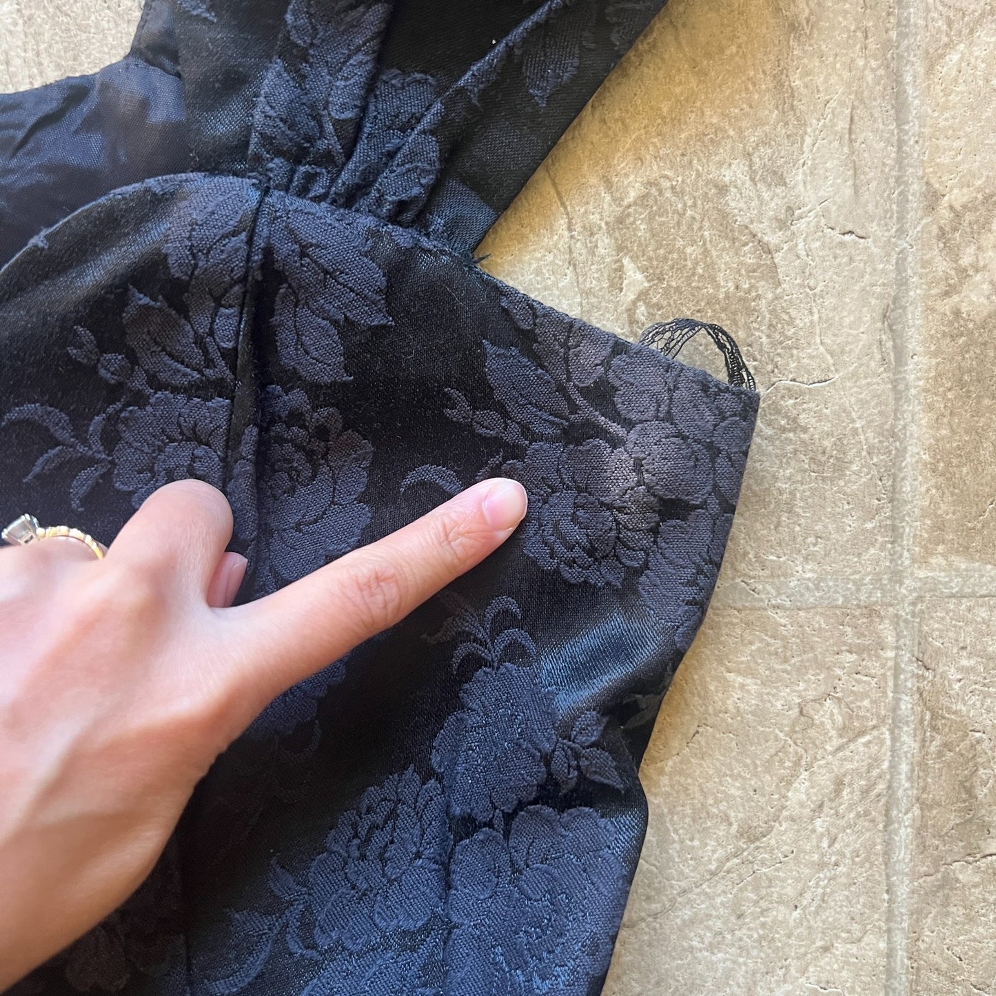 Vintage Roberta Womens Black Floral Jacquard Dress Fit & Flare Scalloped Neckline Tulle Lining Goth Romantic Feminine Whimsigoth Rockabilly