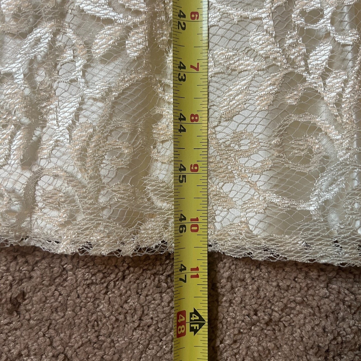 Vintage 70s Womens Maxi Dress Champagne Gold Lace Drop Waist Satin Ribbon Formal Bridal