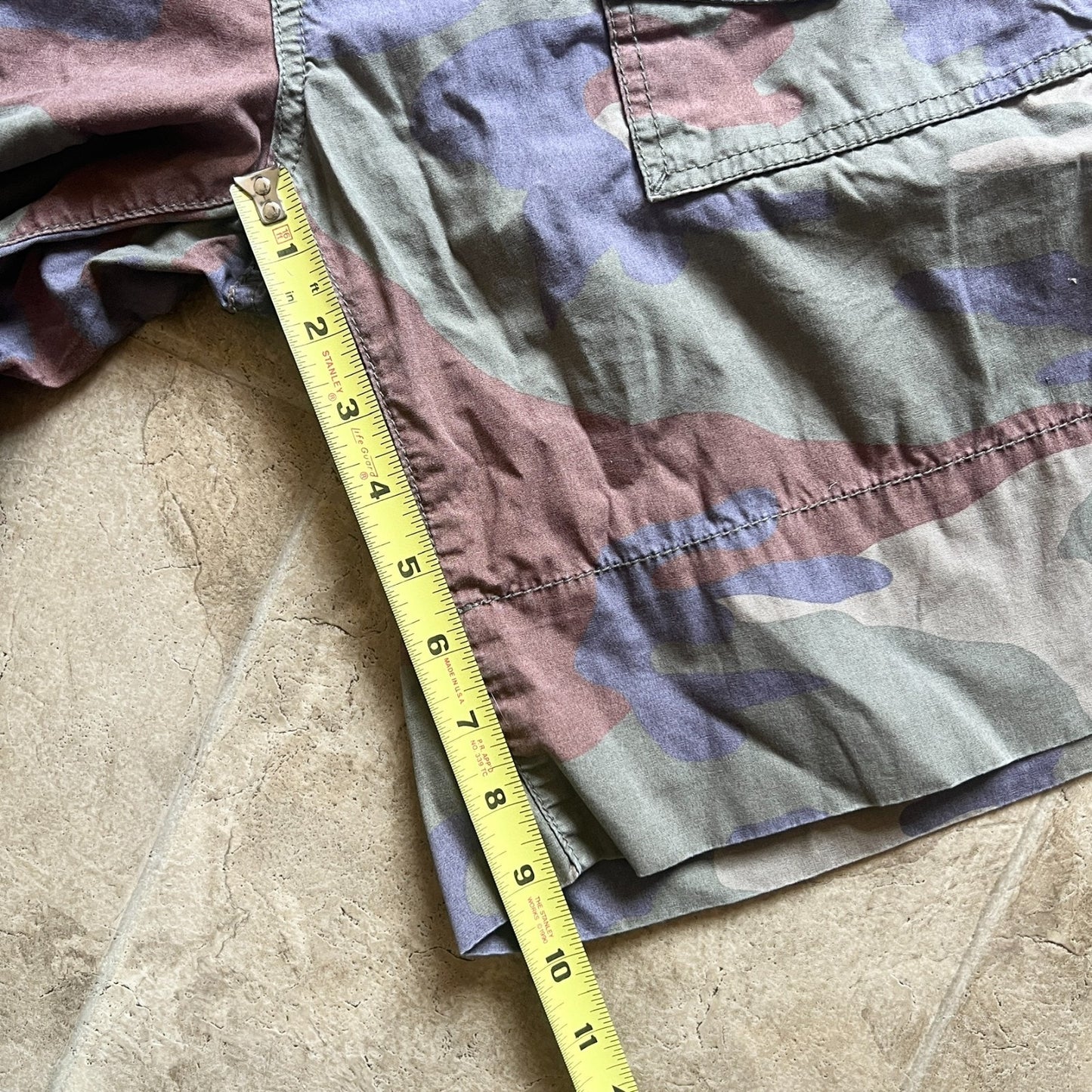 London Jeans Cargo Camo Shorts Size 4 Y2K Grunge Utility Outdoor Hiking Camping