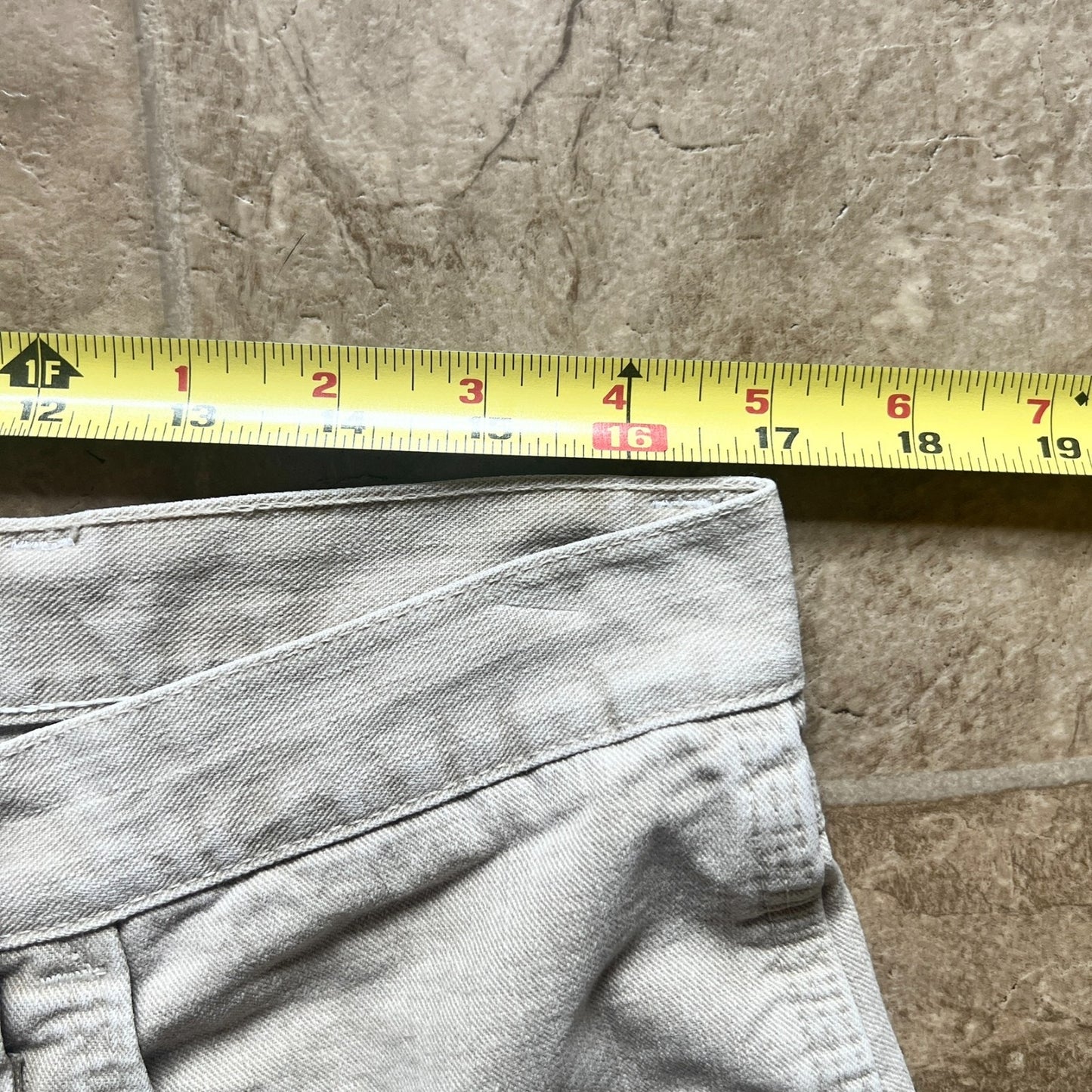 Vtg 90s Wrangler Mens Carpenter Cargo Denim Shorts Beige