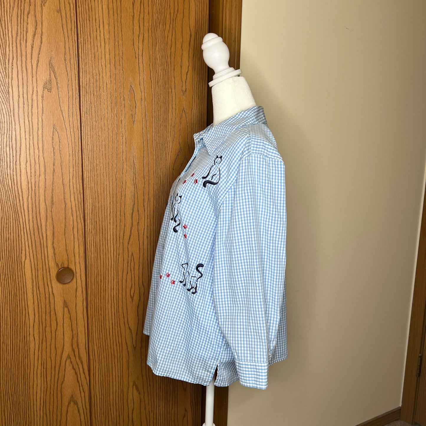 Vtg Breckenridge Embroidered Cat Button-up Gingham Cottage Whimsical Farmhouse