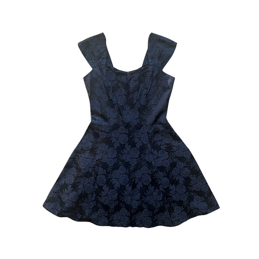 Vintage Roberta Womens Black Floral Jacquard Dress Fit & Flare Scalloped Neckline Tulle Lining Goth Romantic Feminine Whimsigoth Rockabilly