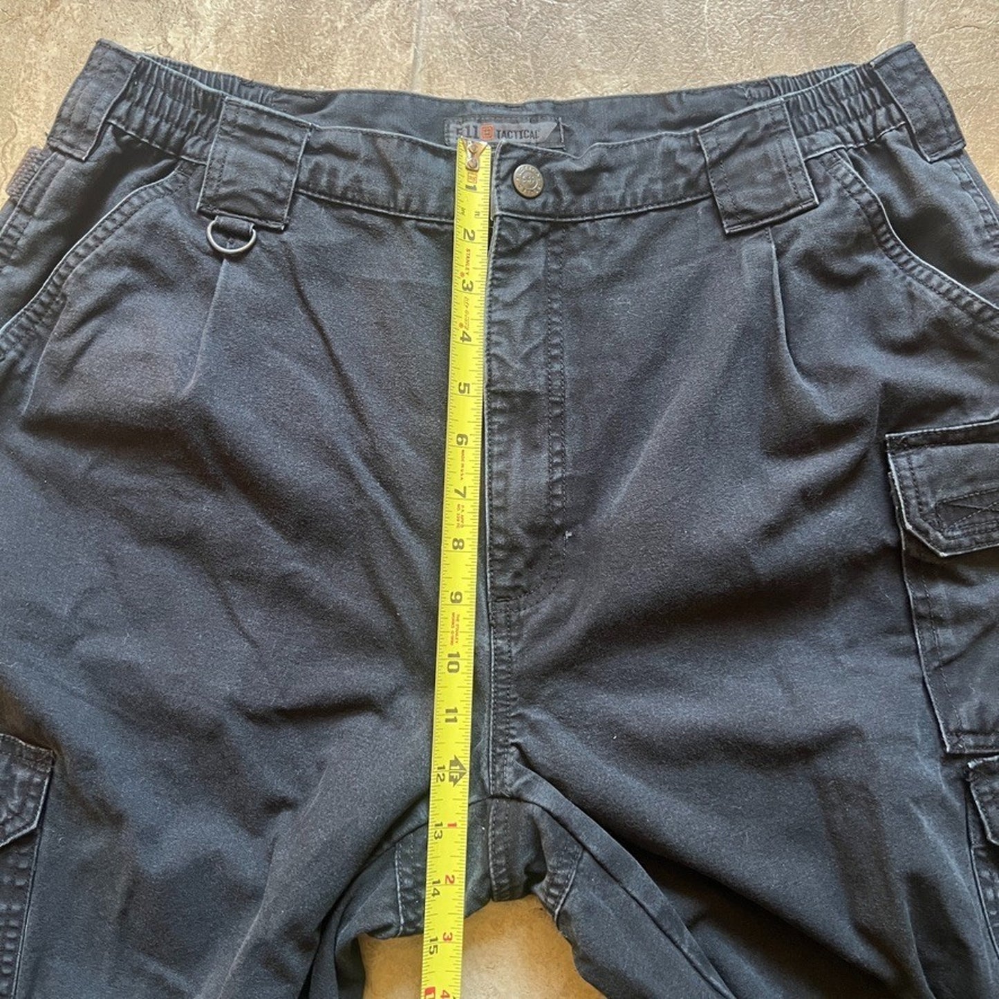 5.11 Tactical Mens Cargo Pants Size 36 x 32 Black Straight Leg Baggy Utility Workwear Grunge