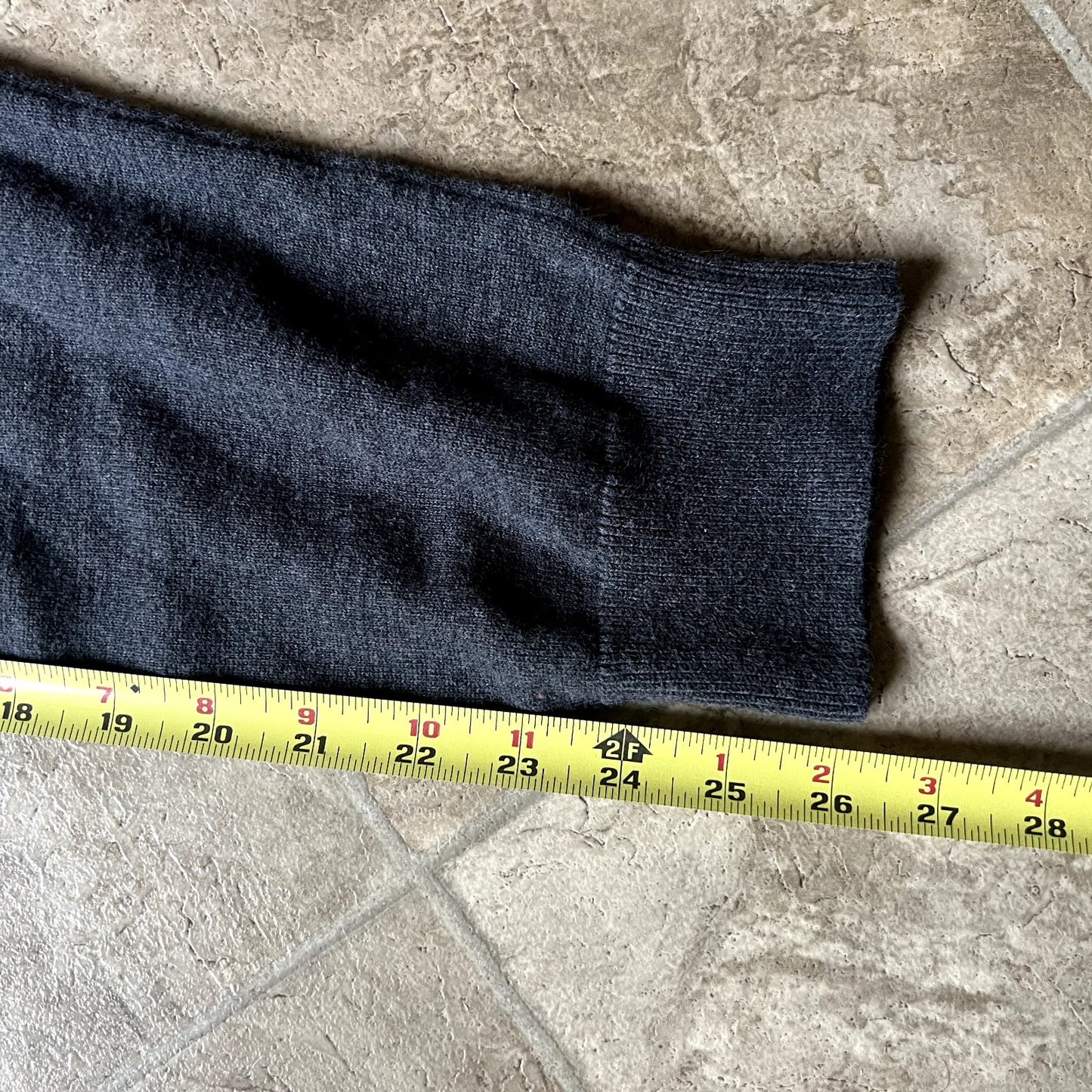 Vintage Y2K Old Navy Mens Sweater XL Gray Argyle Grandpa Preppy Golf Minimalist