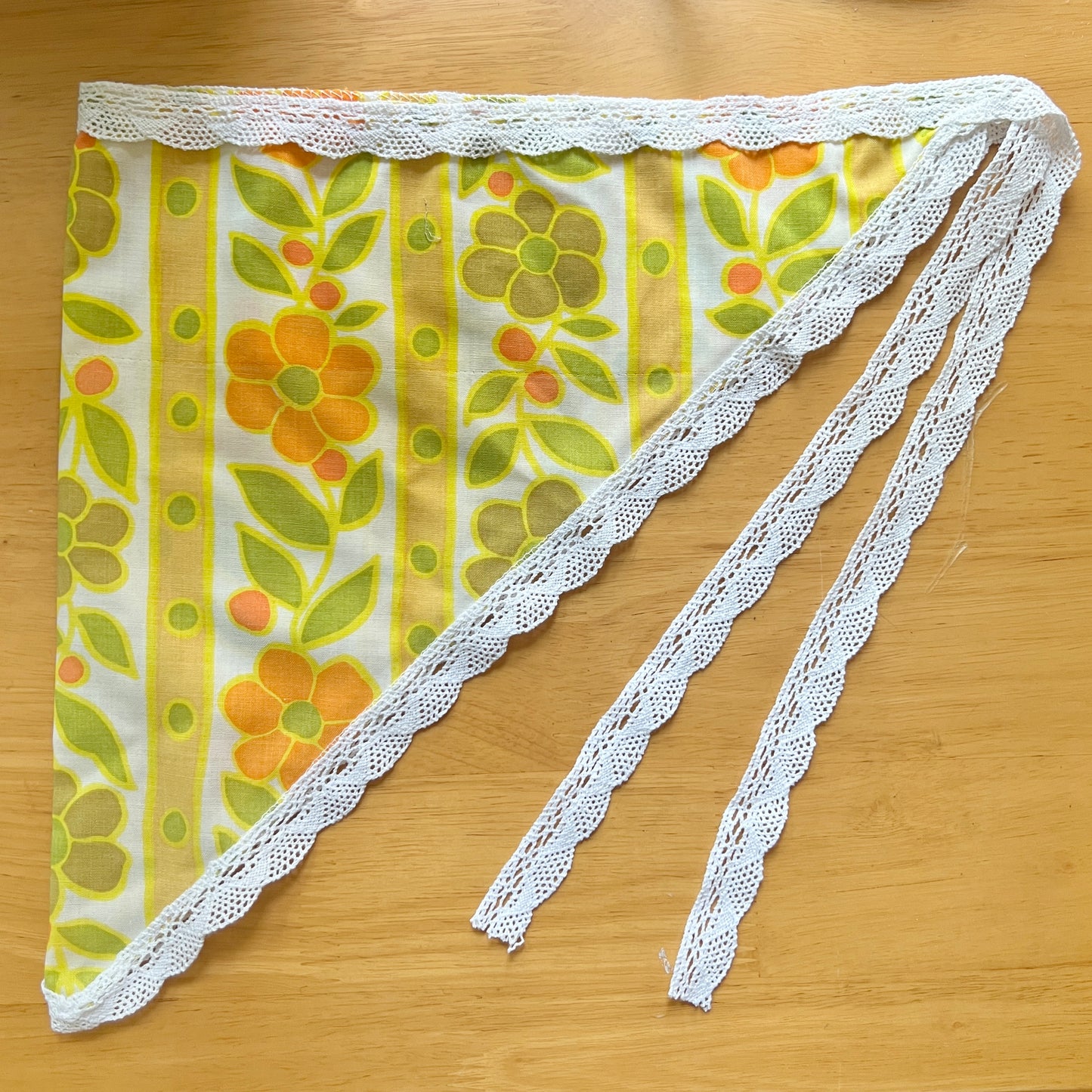 Handmade Upcycled Bandana - Groovy Floral