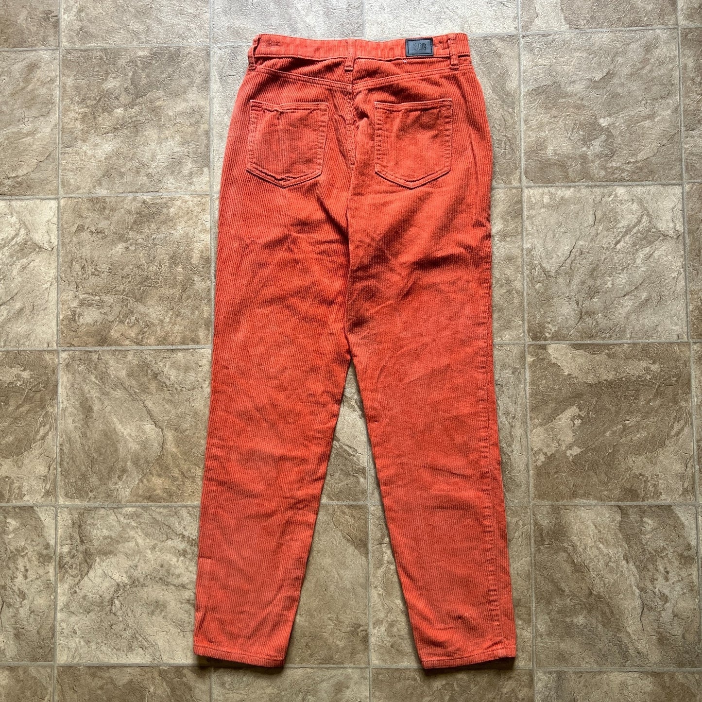 BDG Urban Outfitters Mom High Rise Corduroy Pants 26 Orange Fall Indie Sleaze