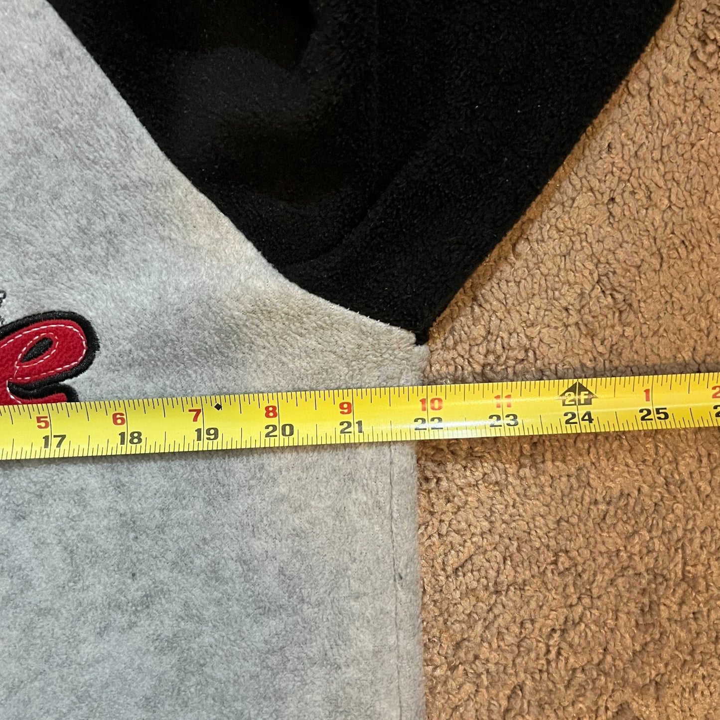 Vintage Y2K Disney Womens Fleece 1/4 Zip Sweatshirt Size L Mickey Mouse Gray Embroidered