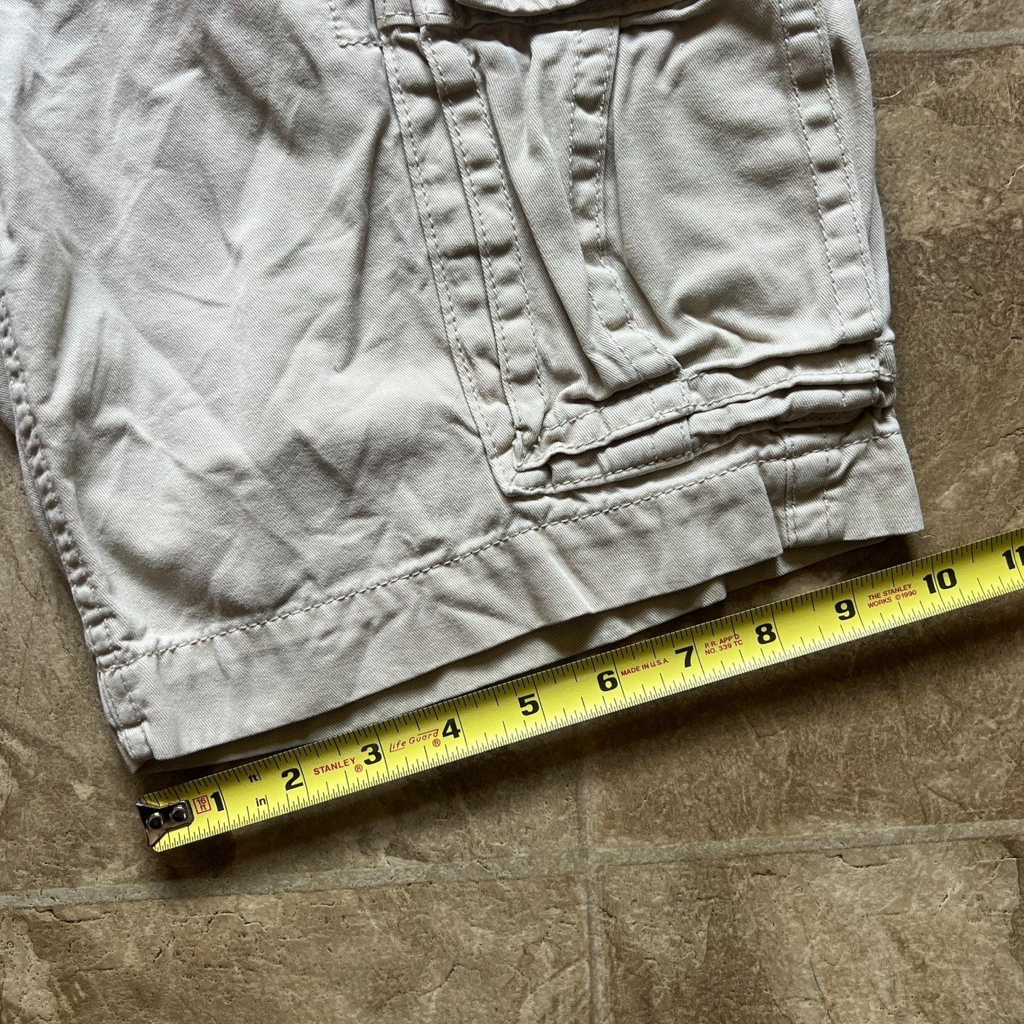 American Eagle Mens Cargo Shorts 28 Beige Baggy Skater Grunge