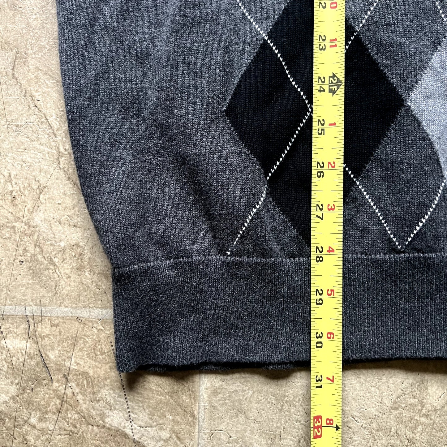 Vintage Y2K Old Navy Mens Sweater XL Gray Argyle Grandpa Preppy Golf Minimalist