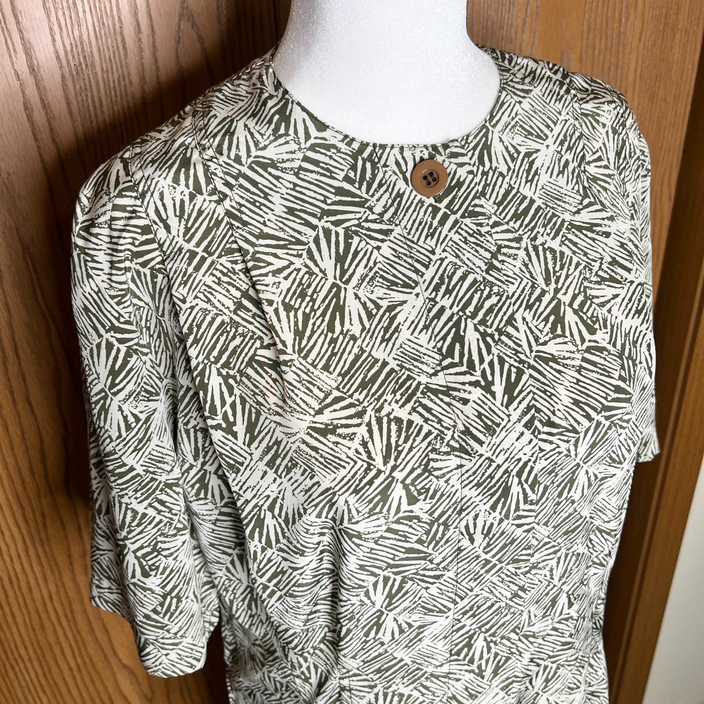 Vtg 90s Liz Claiborne Dress Size 8 Green Abstract Tropical Resort Botanical Boho