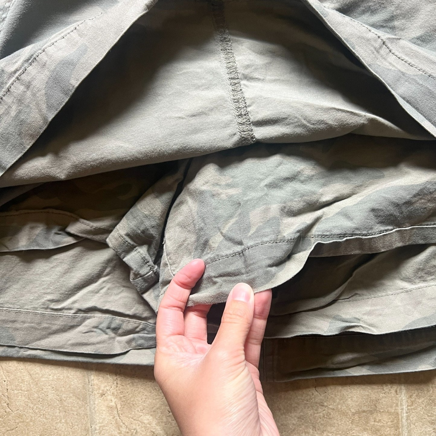 Vintage Y2K Fashion Bug Mini Camo Cargo Skort 28W Grunge Utility Outdoor Punk