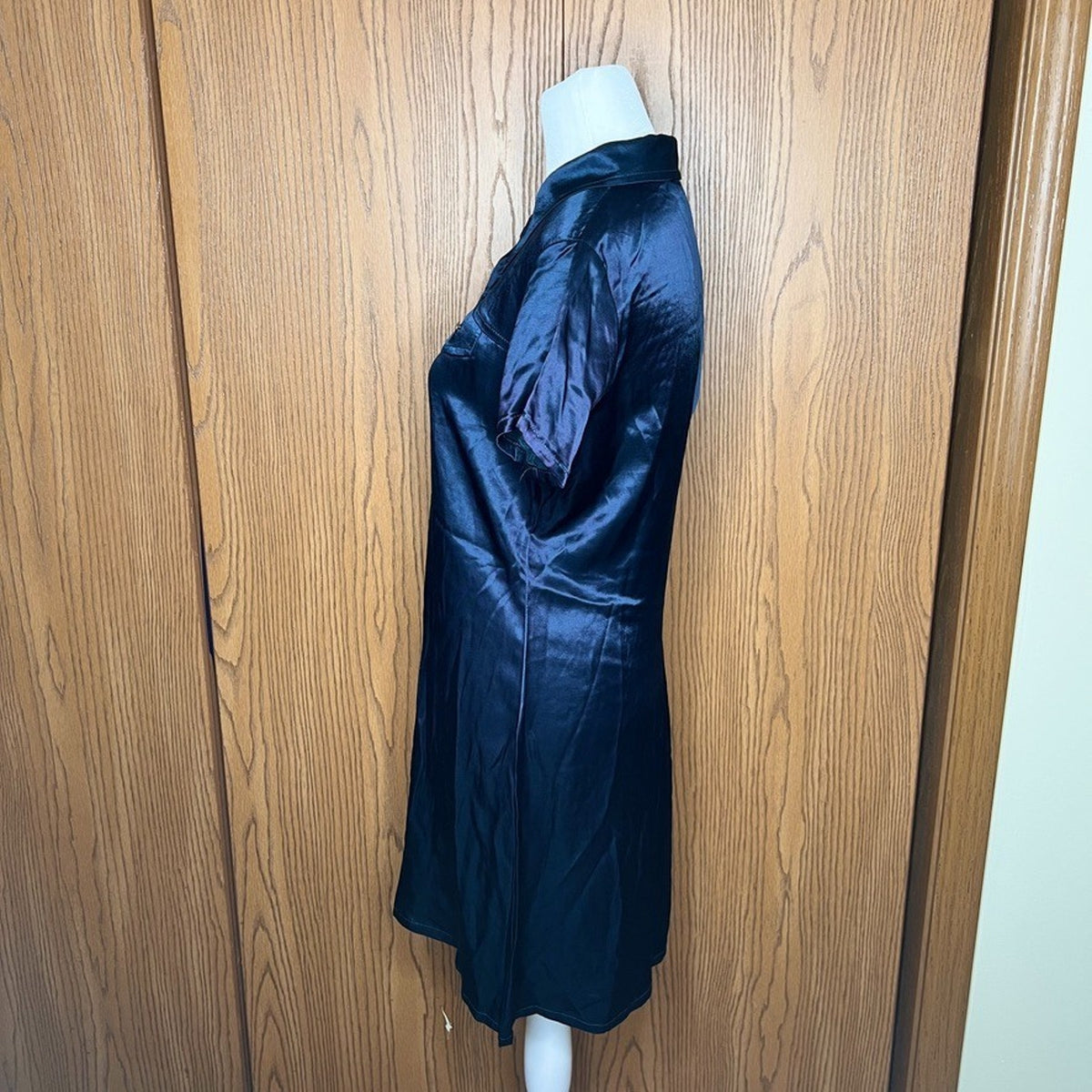 Vtg Y2K Byer Too Dress Navy Satin Shiny Pearl Buttons Office Siren Indie Grunge