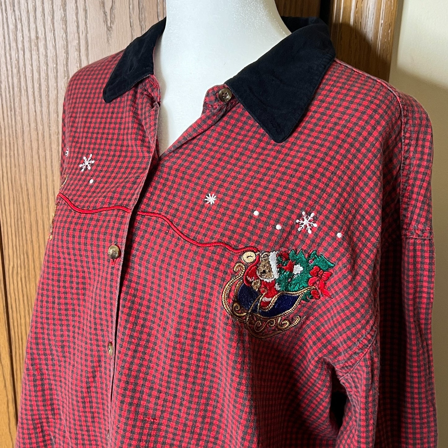 Vtg Nutcracker Christmas Shirt XL Plaid Embroidered Velvet Collar Holiday Retro