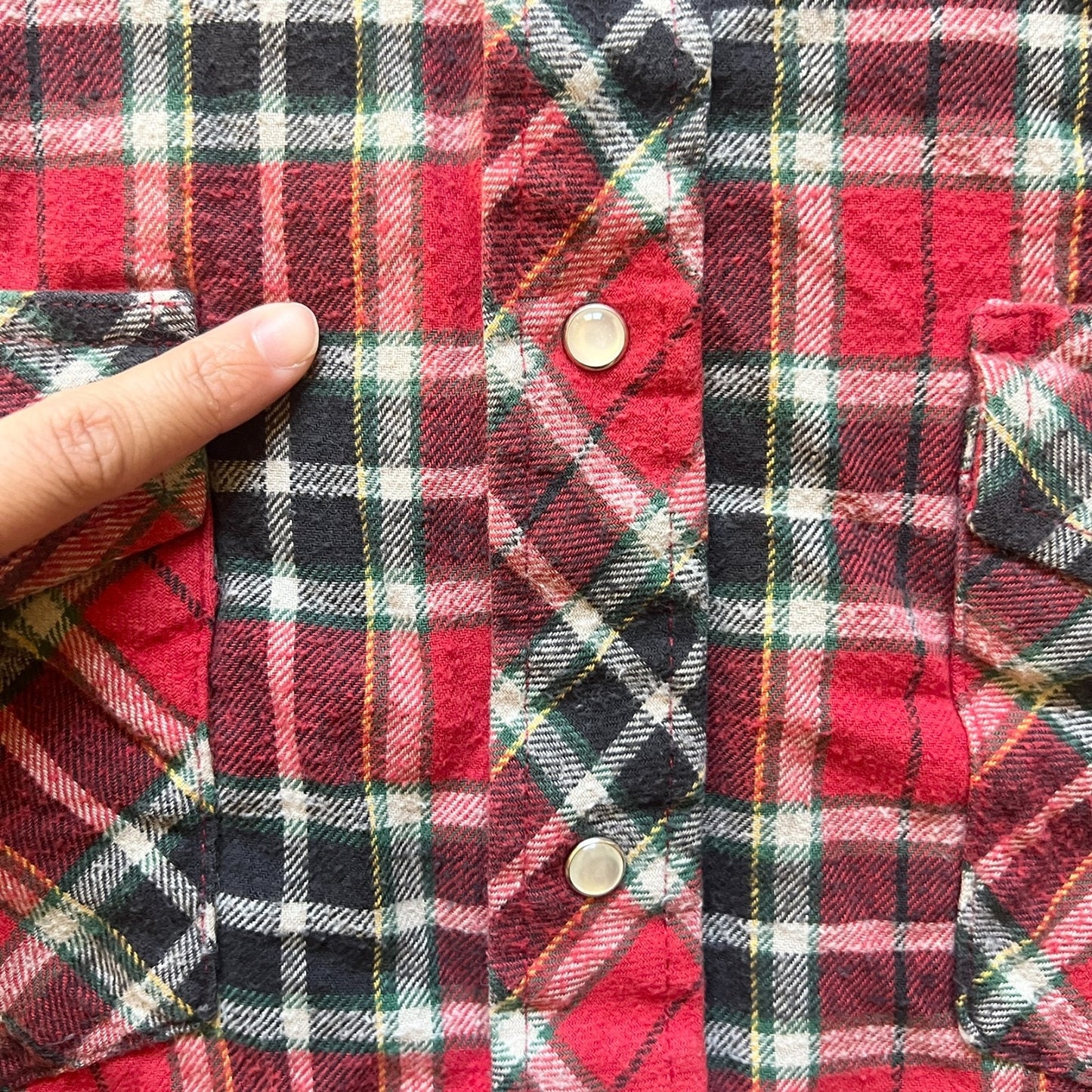 Vintage 90s Wrangler Mens Flannel Shirt Size L Red Plaid Pearl Snap Buttons Western Country