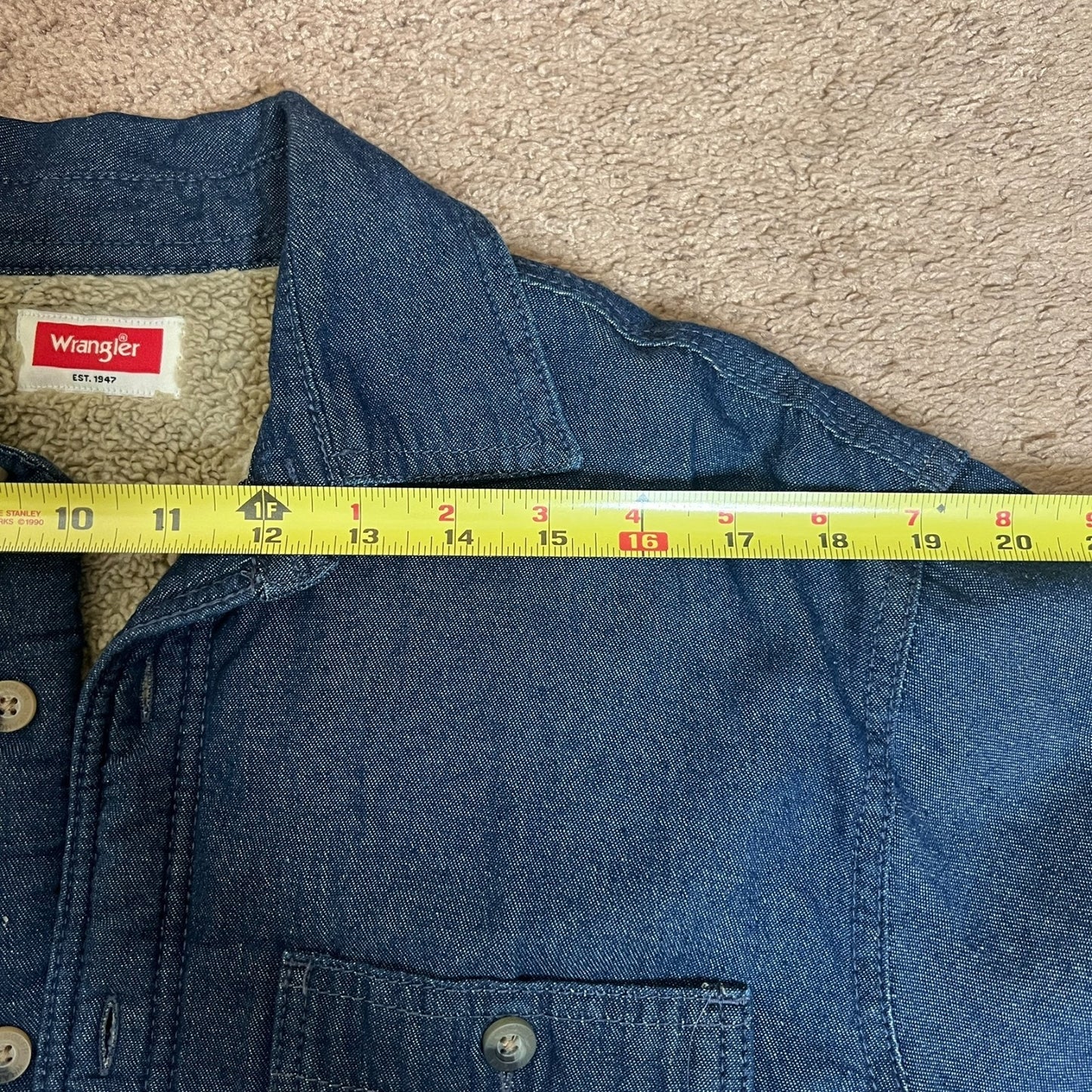 Wrangler Mens Sherpa Lined Denim Jacket S Classic Workwear Outdoor Cabincore