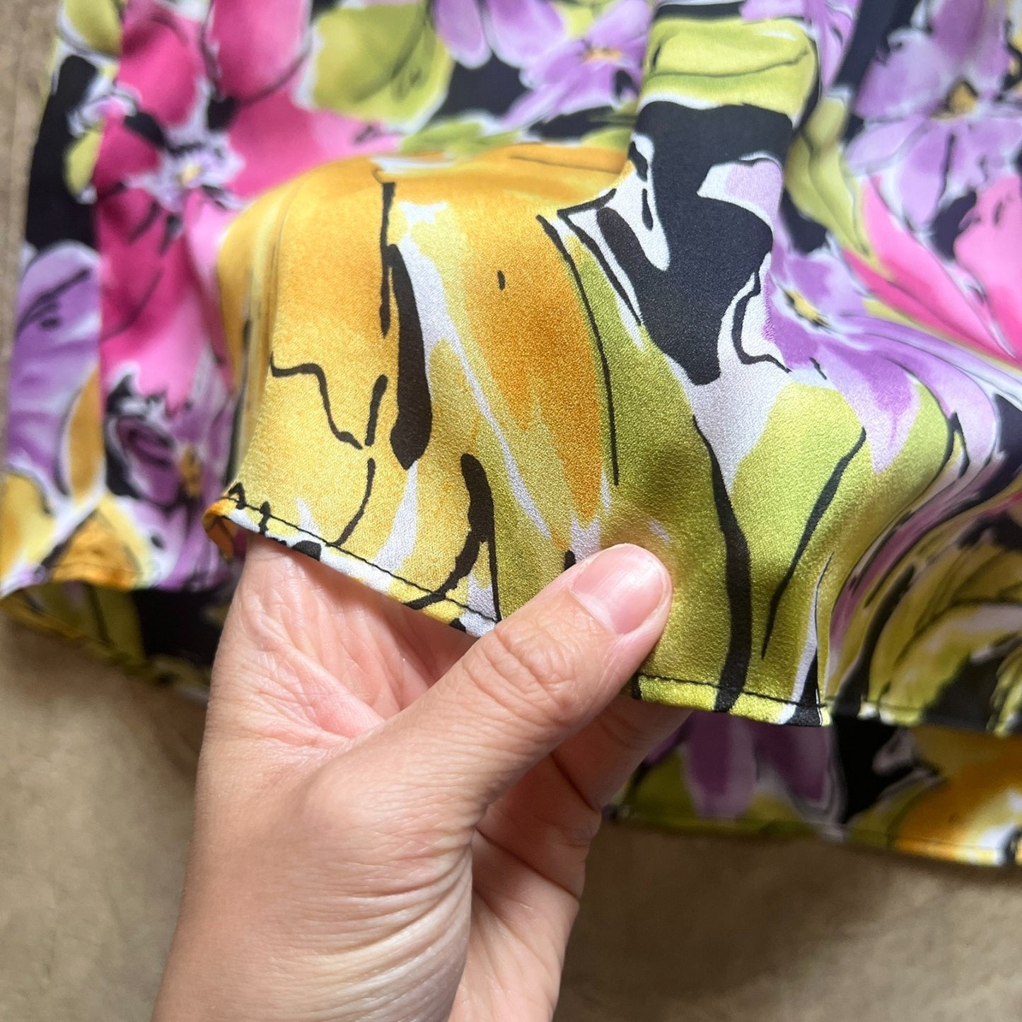 Rafaella Womens Floral Top Multi-color Semi-sheer Flutter Sleeve