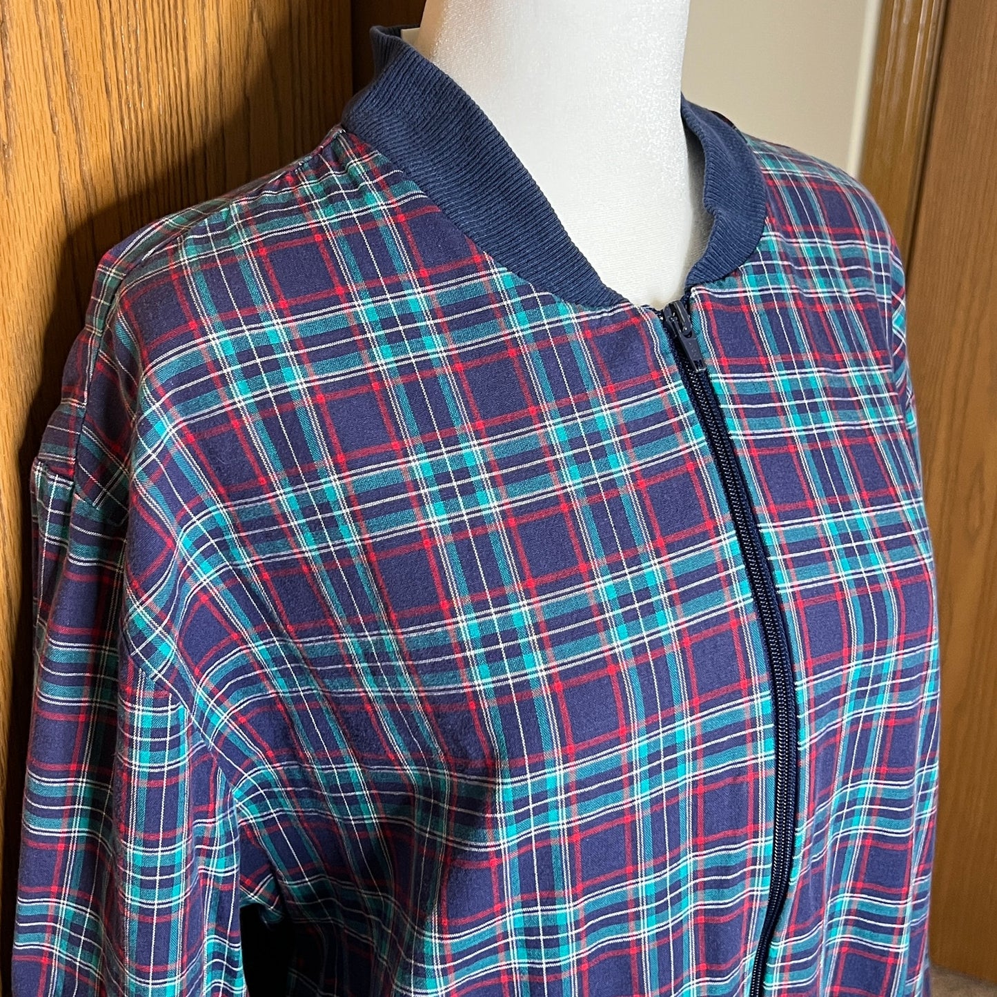 Vtg 90s Alfred Dunner Blue Tartan Plaid Bomber Jacket Light-weight Classic Holiday Alternative