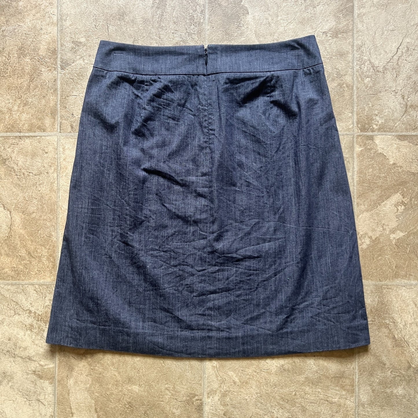 Vtg Y2K DKNY Mini Skirt 2 Denim Chambray Classic Minimalist Office Siren Formal