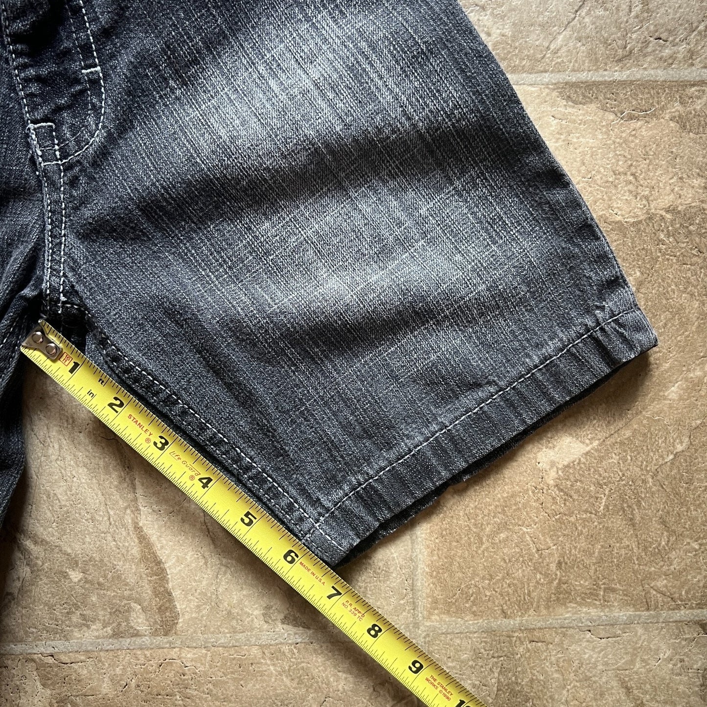 Vintage Y2K Southpole Boys Denim Shorts Jorts 5/6 Baggy