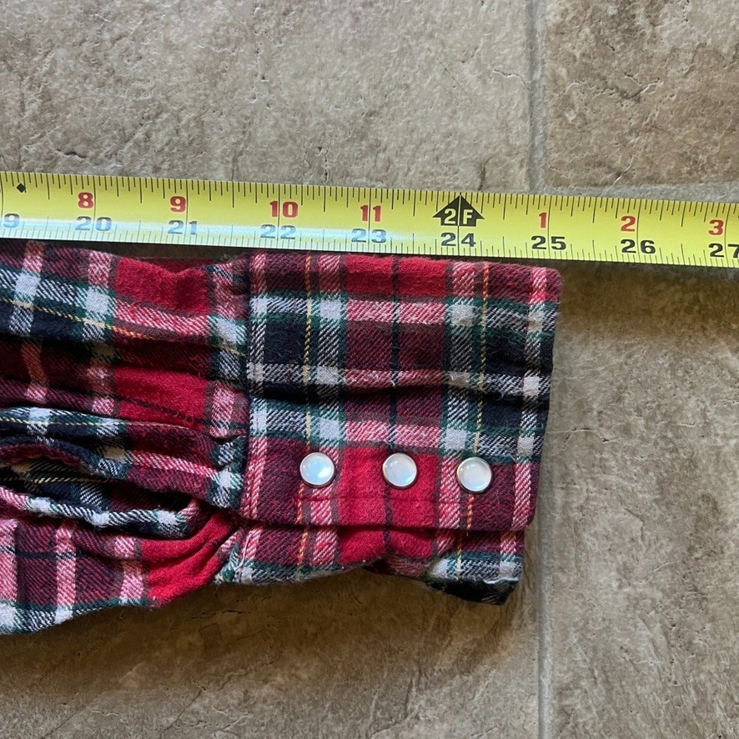 Vintage 90s Wrangler Mens Flannel Shirt Size L Red Plaid Pearl Snap Buttons Western Country