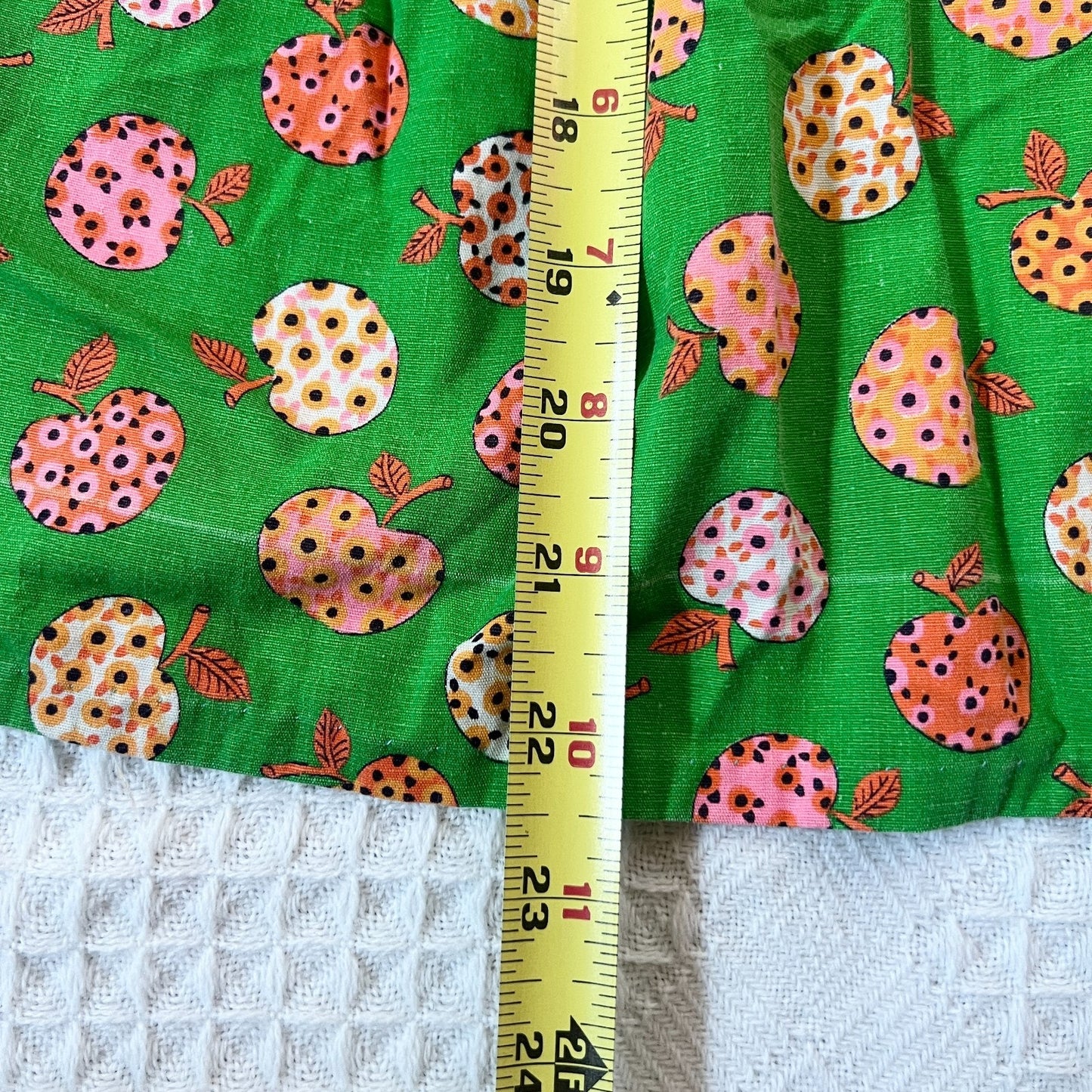 Vtg 70s Babydoll Dress Green Floral Apple Fruit Print Whimsical Kitschy Artsy