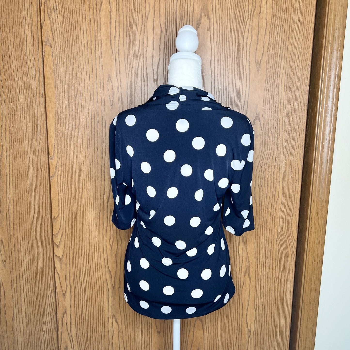Premise Studio Polka Dot Top M Navy Ruched Slinky Twee Preppy Nautical Classic
