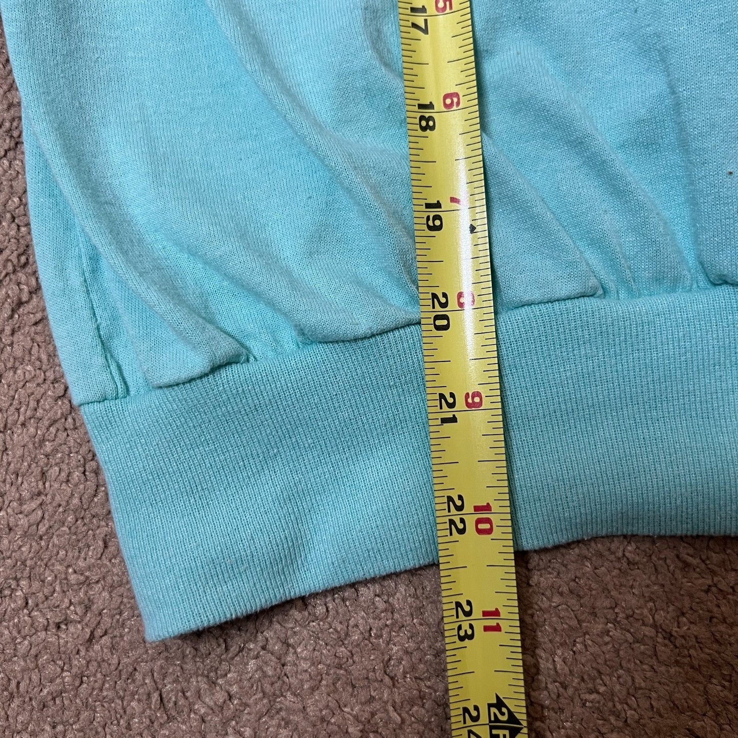 Vintage 90s Spalding Graphic T-Shirt Tennis Sporty Athleisure Gym Preppy Workout