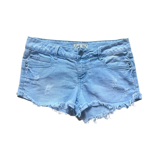 Vtg Y2K L.E.I. Ashley Trouble Denim Shorts Low Rise Boho Festival Baddie Beachy