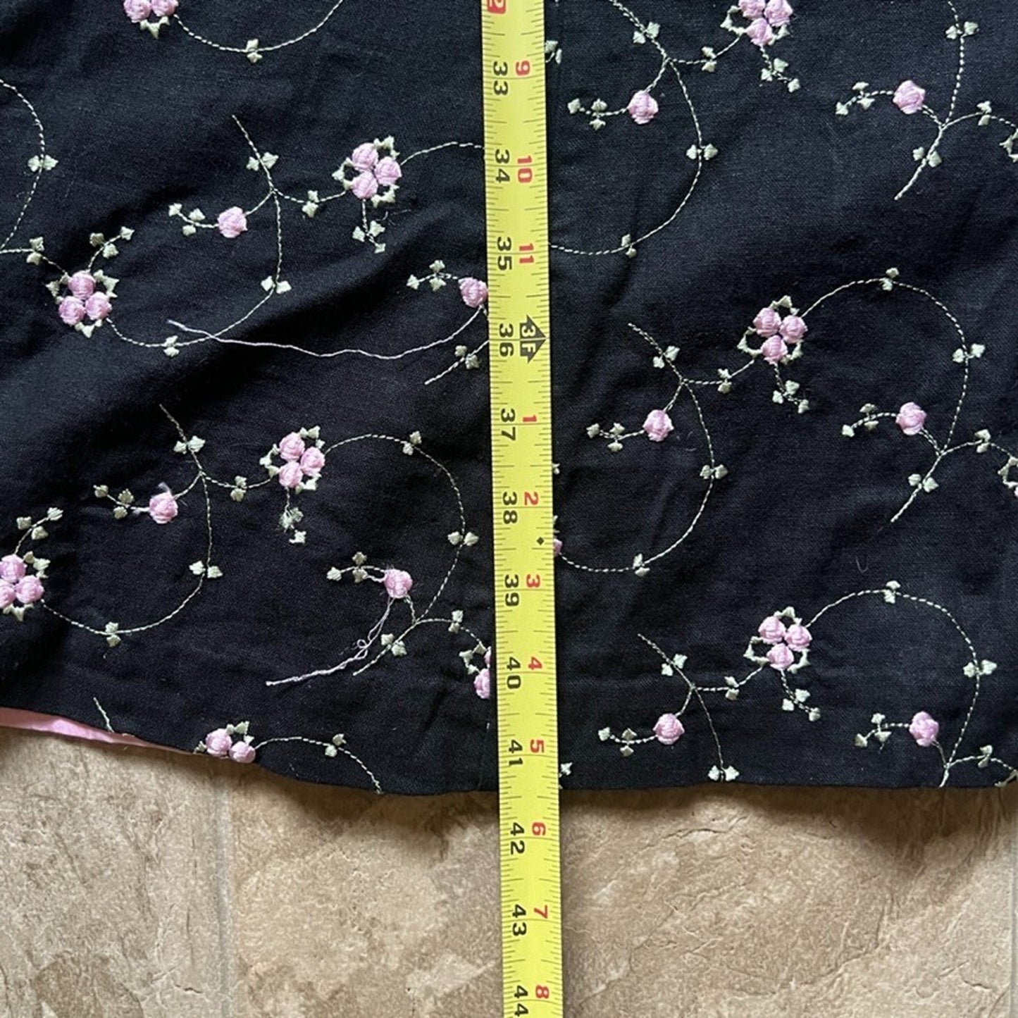 Vtg Dress Barn Womens Black Floral Embroidered Romantic Feminine Dainty Romantic