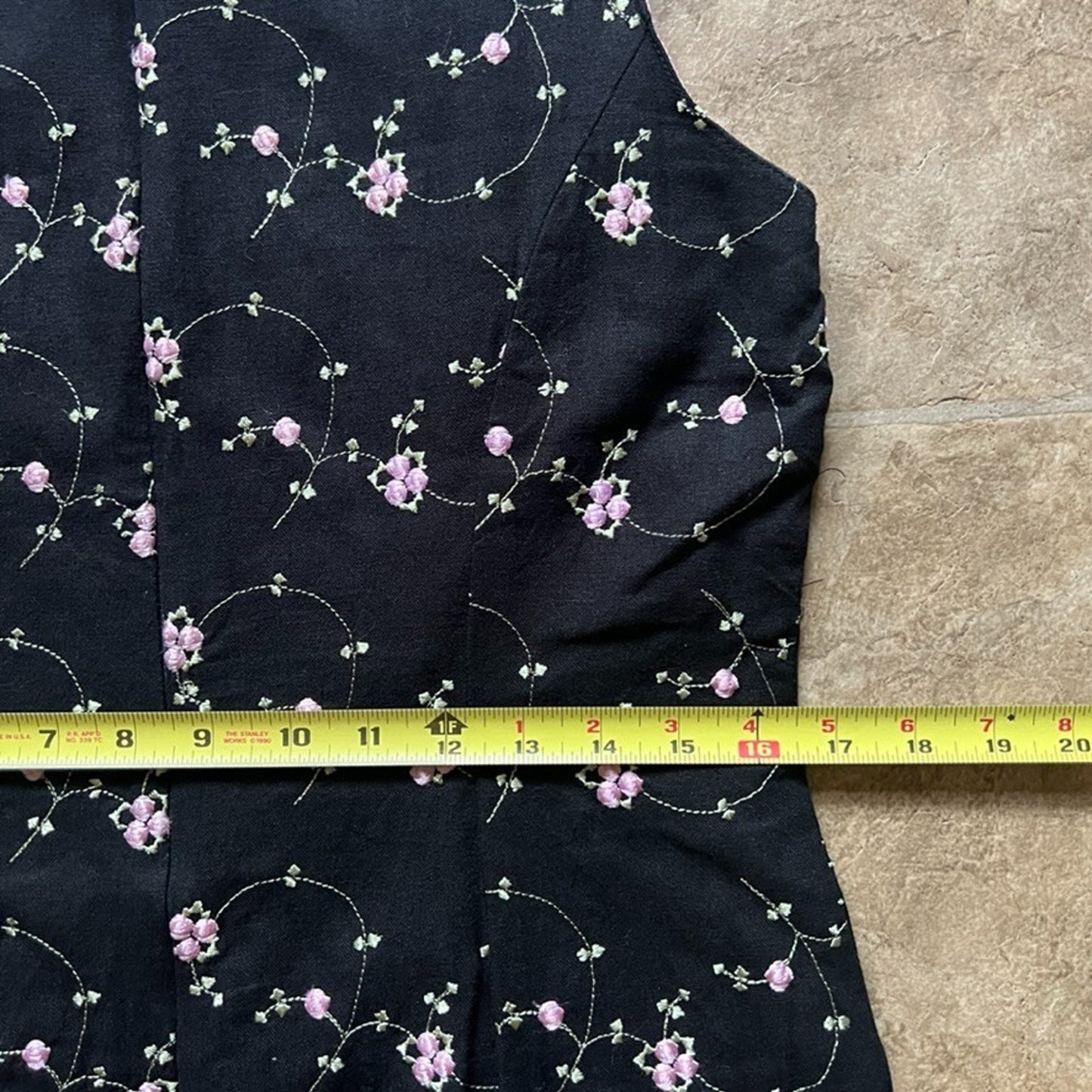 Vtg Dress Barn Womens Black Floral Embroidered Romantic Feminine Dainty Romantic