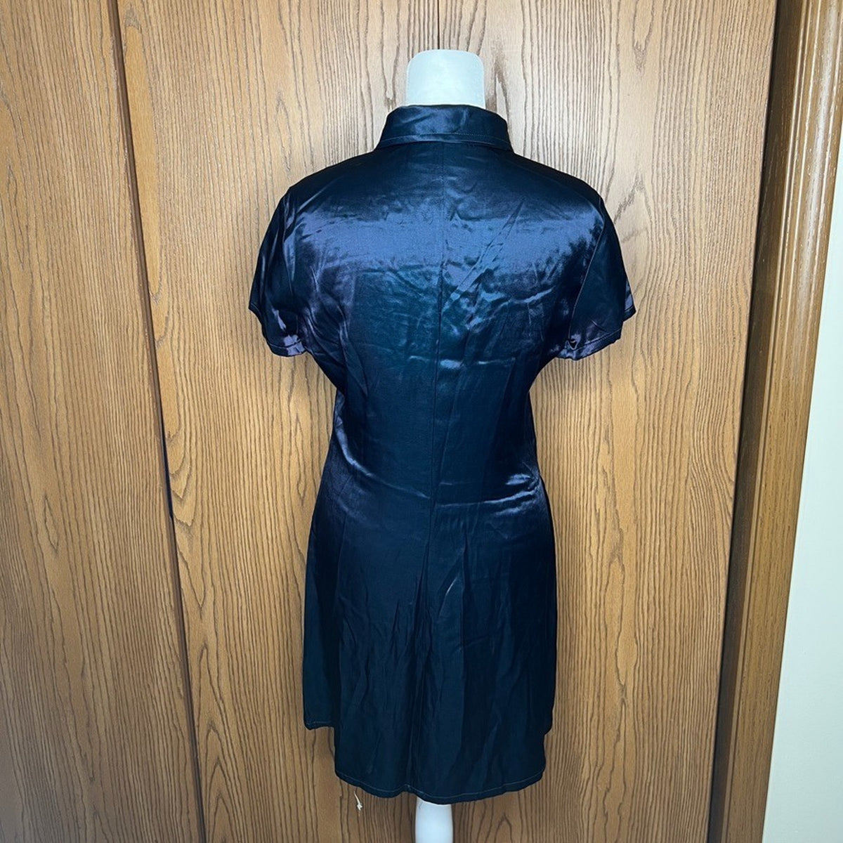 Vtg Y2K Byer Too Dress Navy Satin Shiny Pearl Buttons Office Siren Indie Grunge