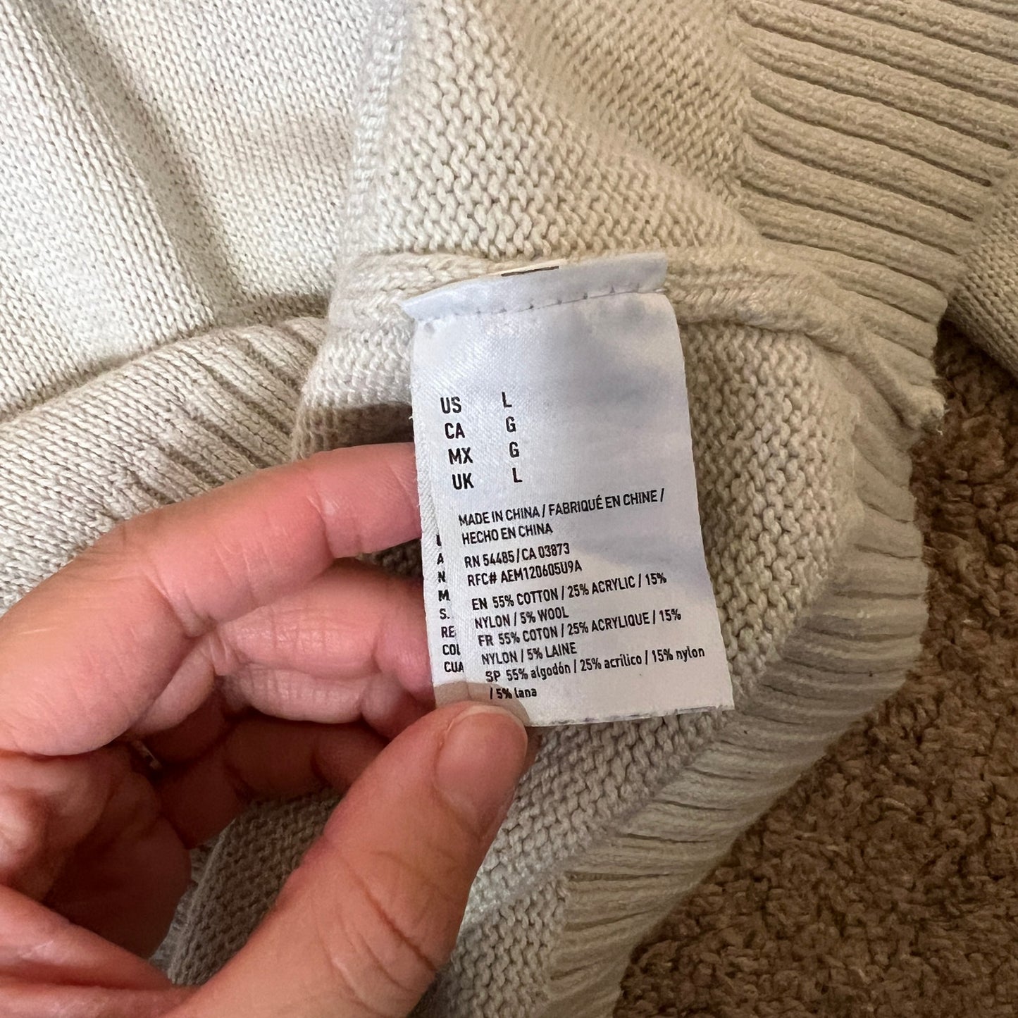 American Eagle Mens Sweater Size L Cream Gray Blue Fair Isle Nordic Holiday Winter Classic