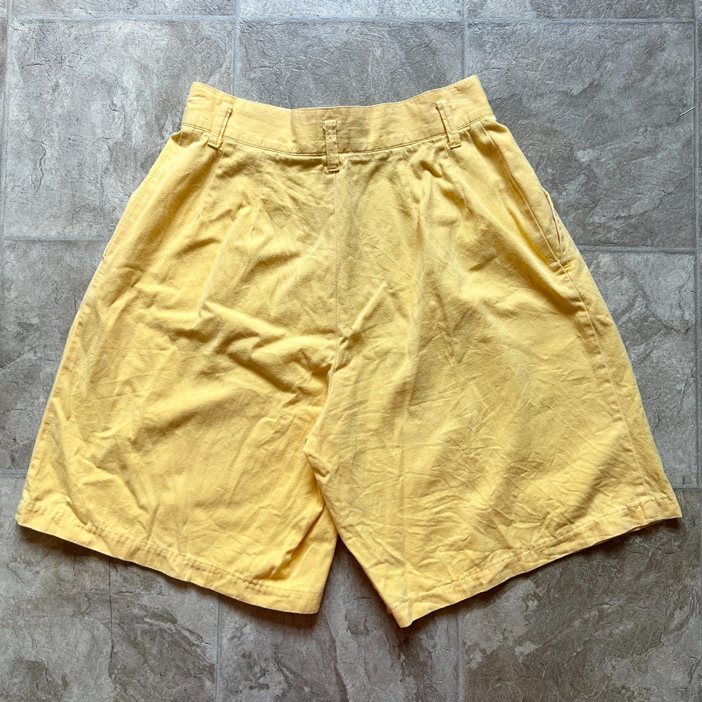 Vintage 90s Womens Sunshine Yellow Shorts 8 High Waisted Preppy Classic Coastal