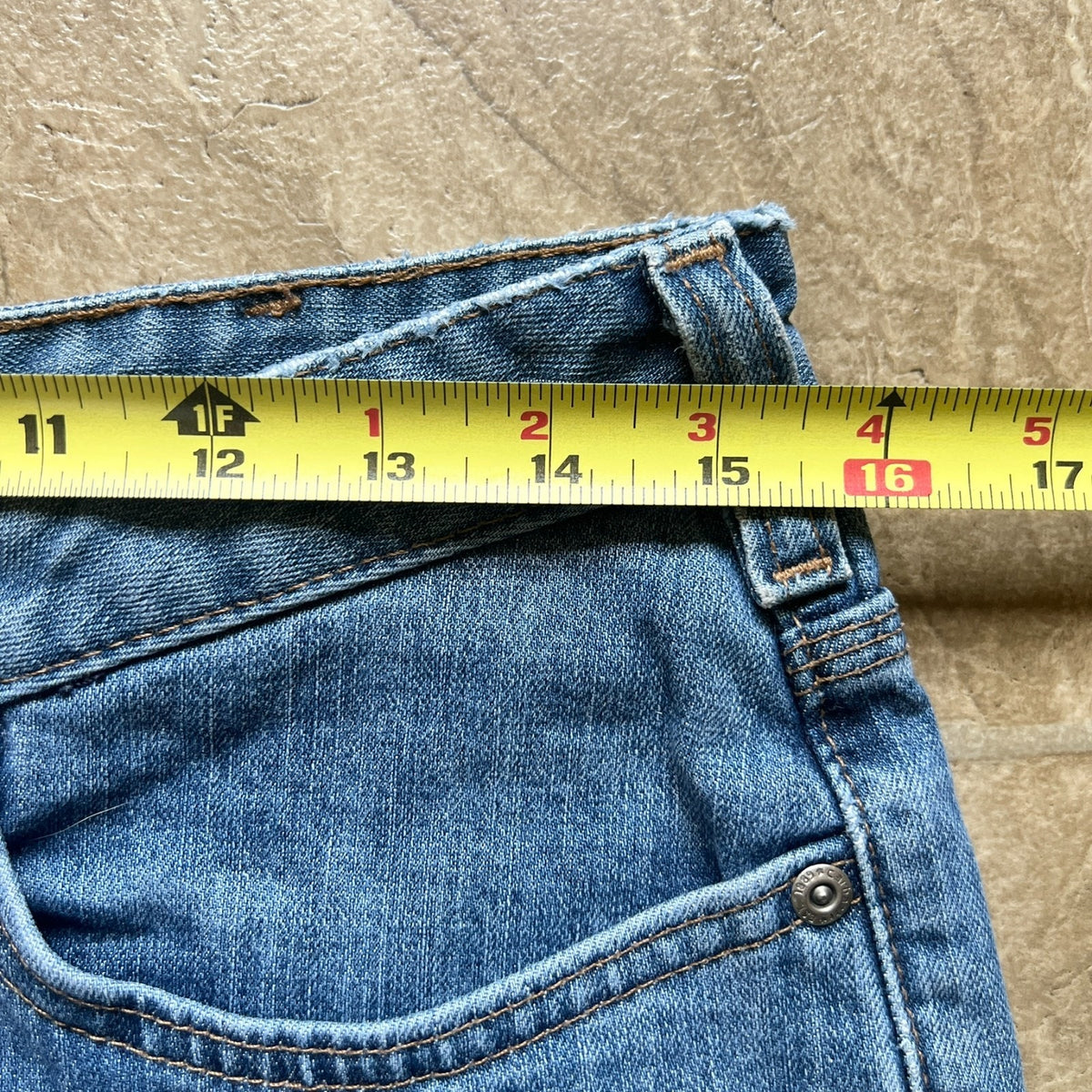 Carhartt Traditional Fit Jeans 8 x 28 Medium Wash Straight Leg Classic Workwear
