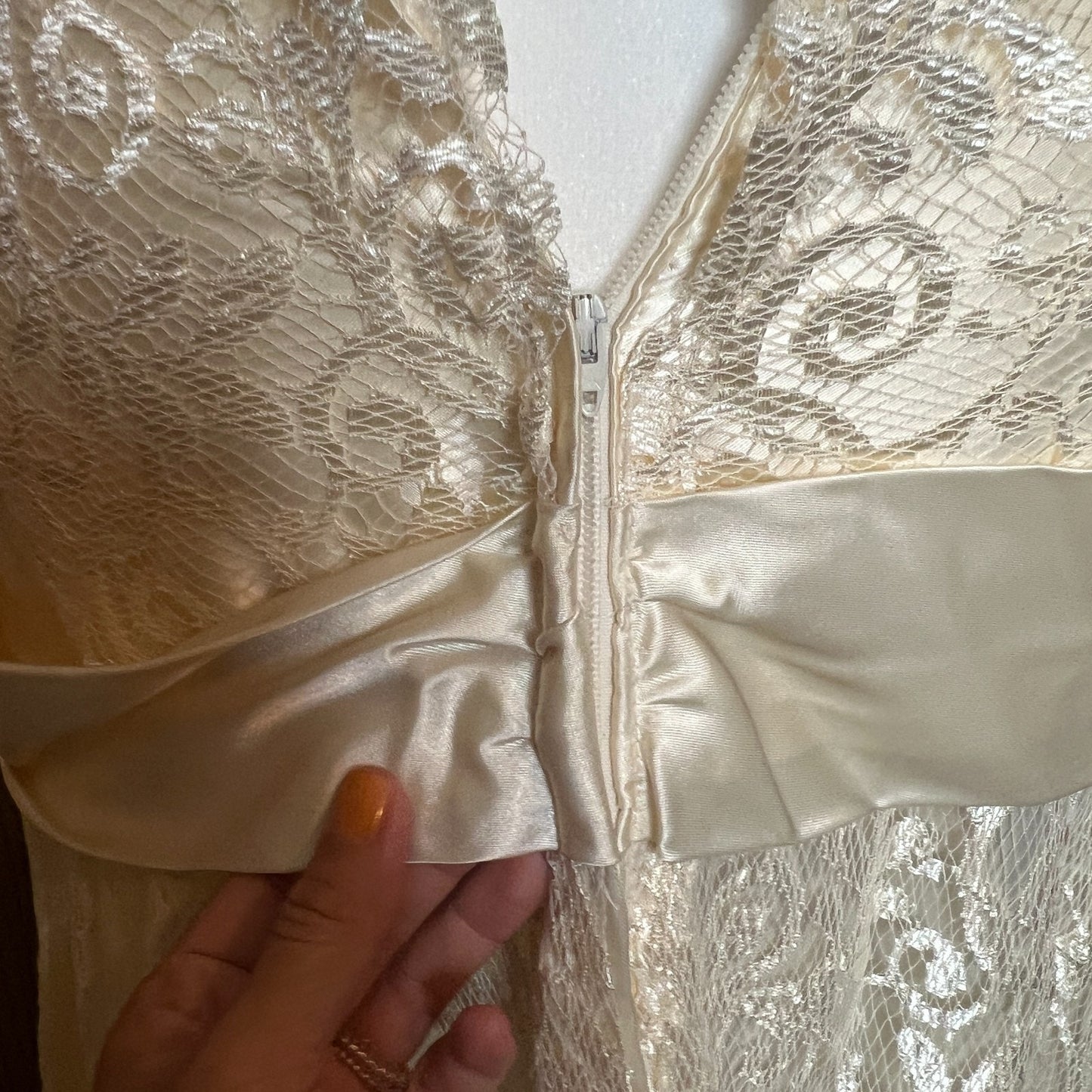 Vintage 70s Womens Maxi Dress Champagne Gold Lace Drop Waist Satin Ribbon Formal Bridal