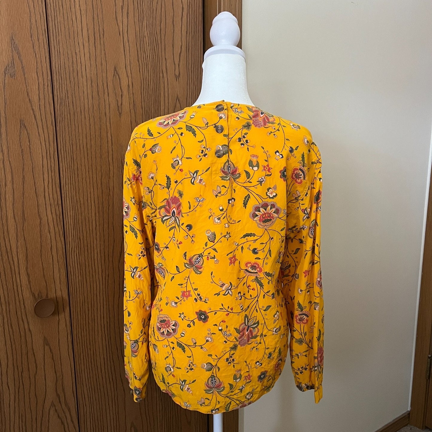 Vtg Liz Claiborne 100% Silk Blouse Mustard Yellow Paisley Floral Boho Maximalist